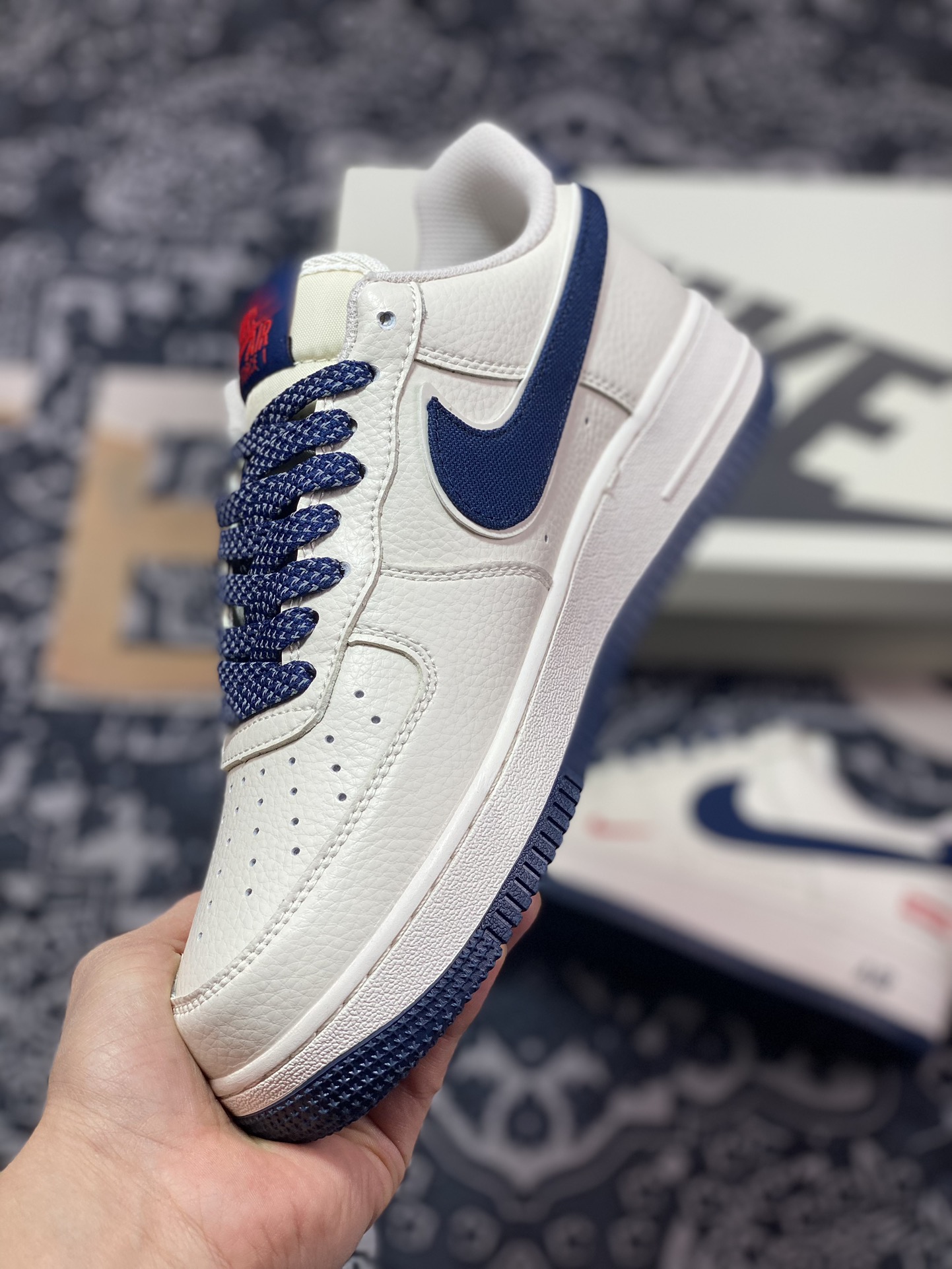 SUP x Air Force 1 Low joint white and dark blue HD9888-003