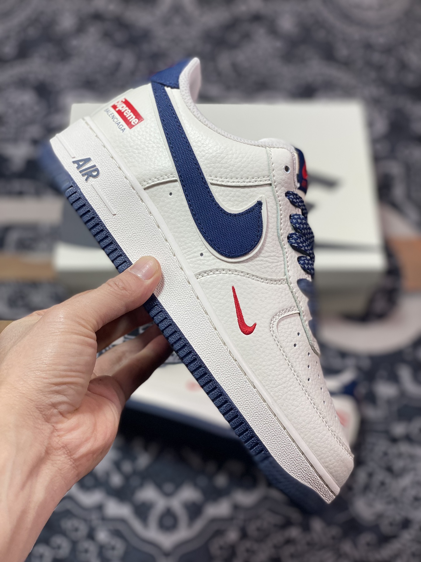 SUP x Air Force 1 Low joint white and dark blue HD9888-003