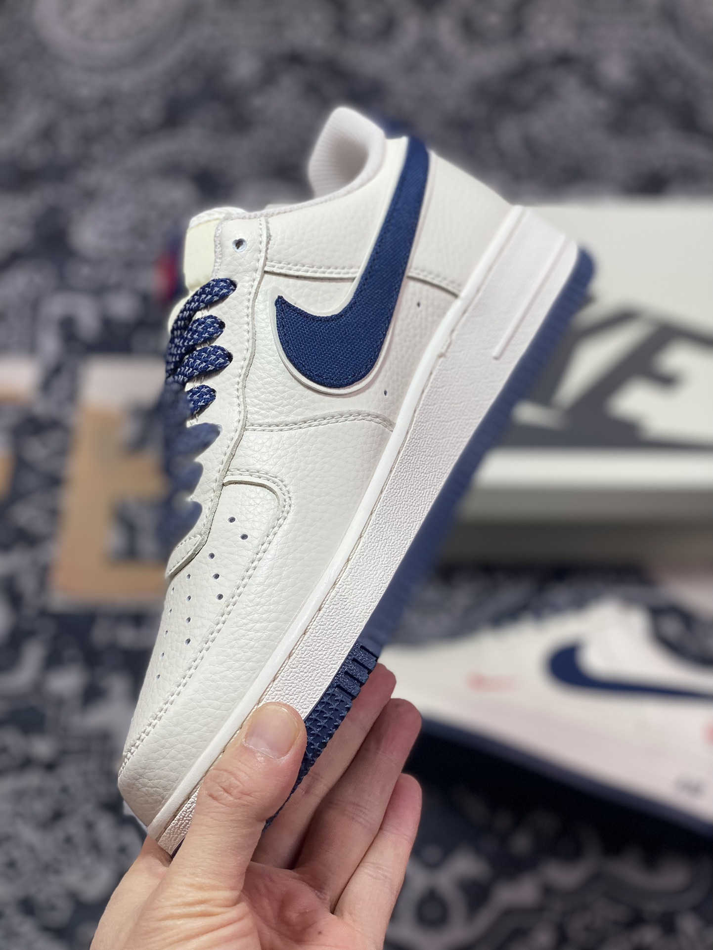 SUP x Air Force 1 Low joint white and dark blue HD9888-003