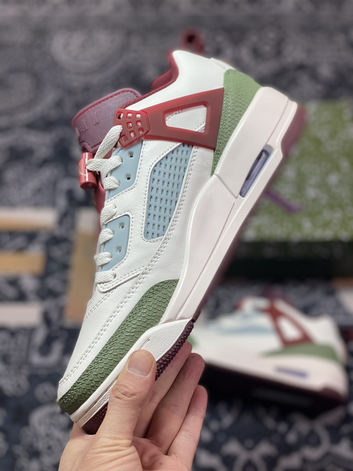 B360 Air Jordan Spizike Low CNY ” Year of the Dragon ” 龙年限定主题 低帮休闲运动鞋 FJ6372-100