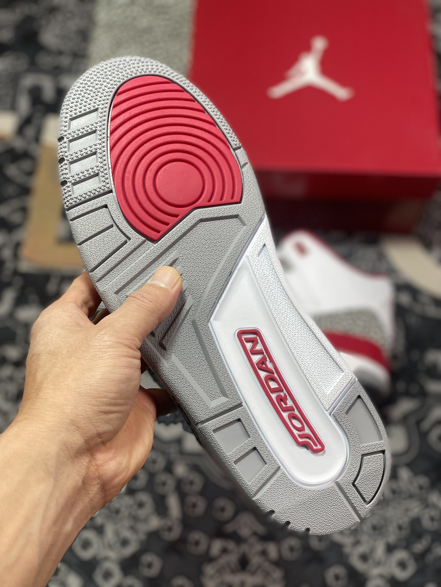优选 老汪纯原生产线 Air Jordan AJ3 Retro 白酒红 CT8532-126
