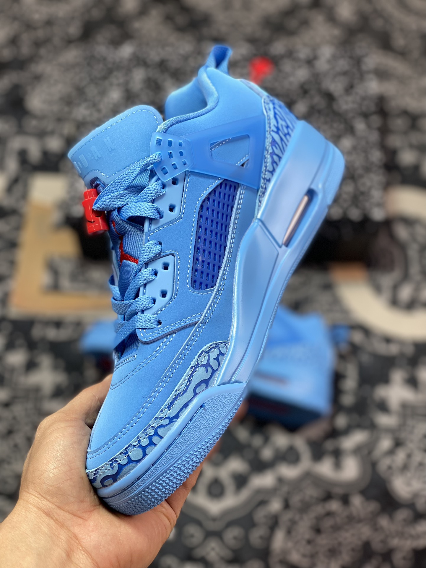 B320 Kw Jordan Spizike Low AJ复古低帮篮球鞋 蓝色 FQ1759-400