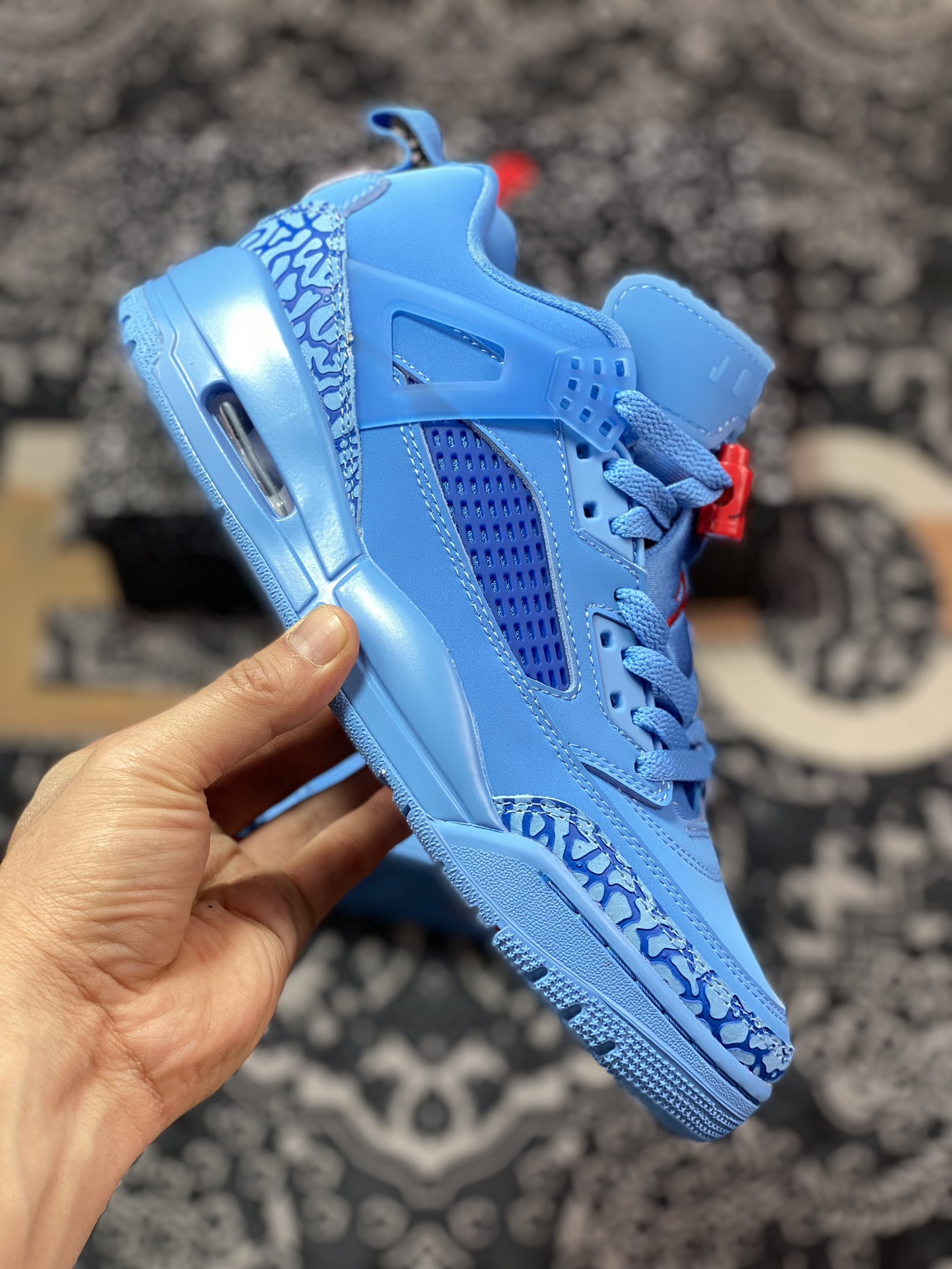 B320 Kw Jordan Spizike Low AJ复古低帮篮球鞋 蓝色 FQ1759-400