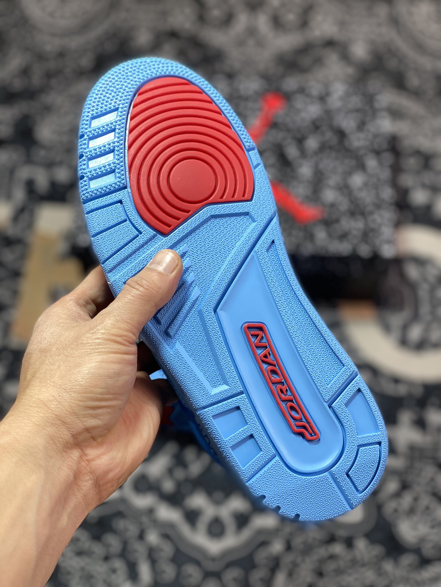 B320 Kw Jordan Spizike Low AJ复古低帮篮球鞋 蓝色 FQ1759-400