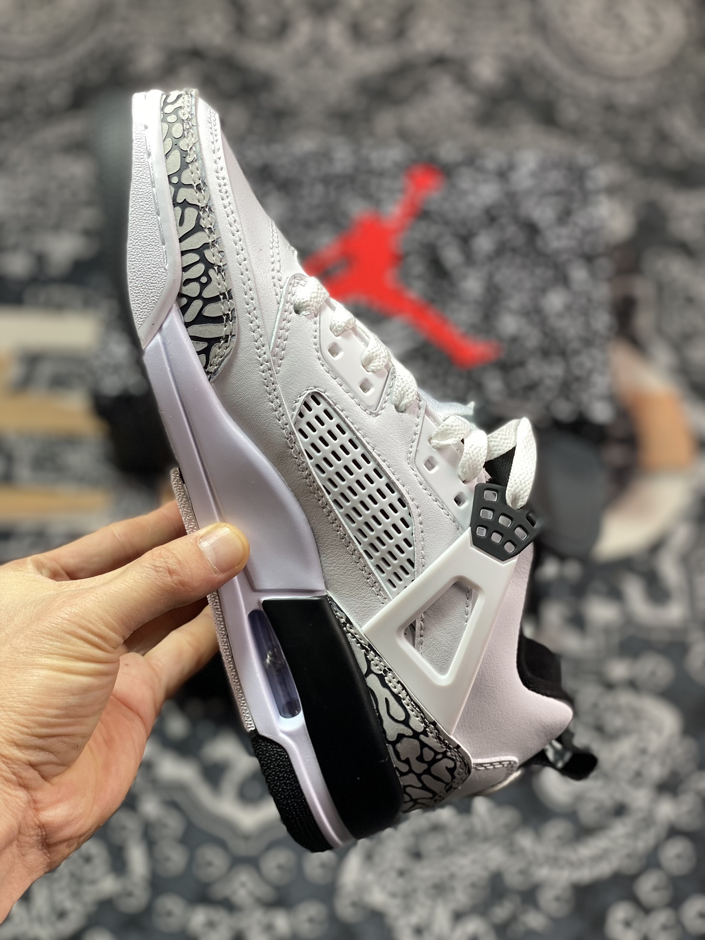 B360 Jordan Spizike Low AJ 乔丹合体元素 经典白黑配色 文化休闲板鞋 FQ1759-104