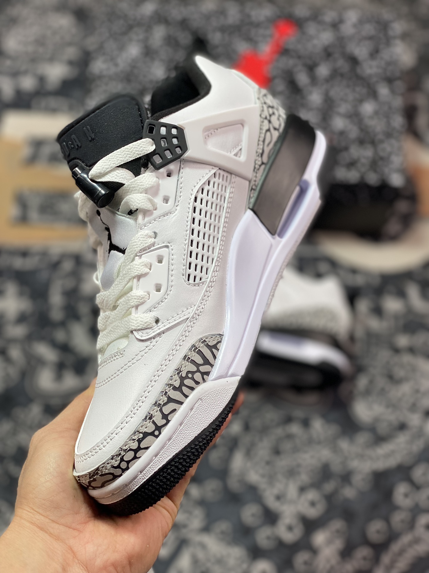 B360 Jordan Spizike Low AJ 乔丹合体元素 经典白黑配色 文化休闲板鞋 FQ1759-104