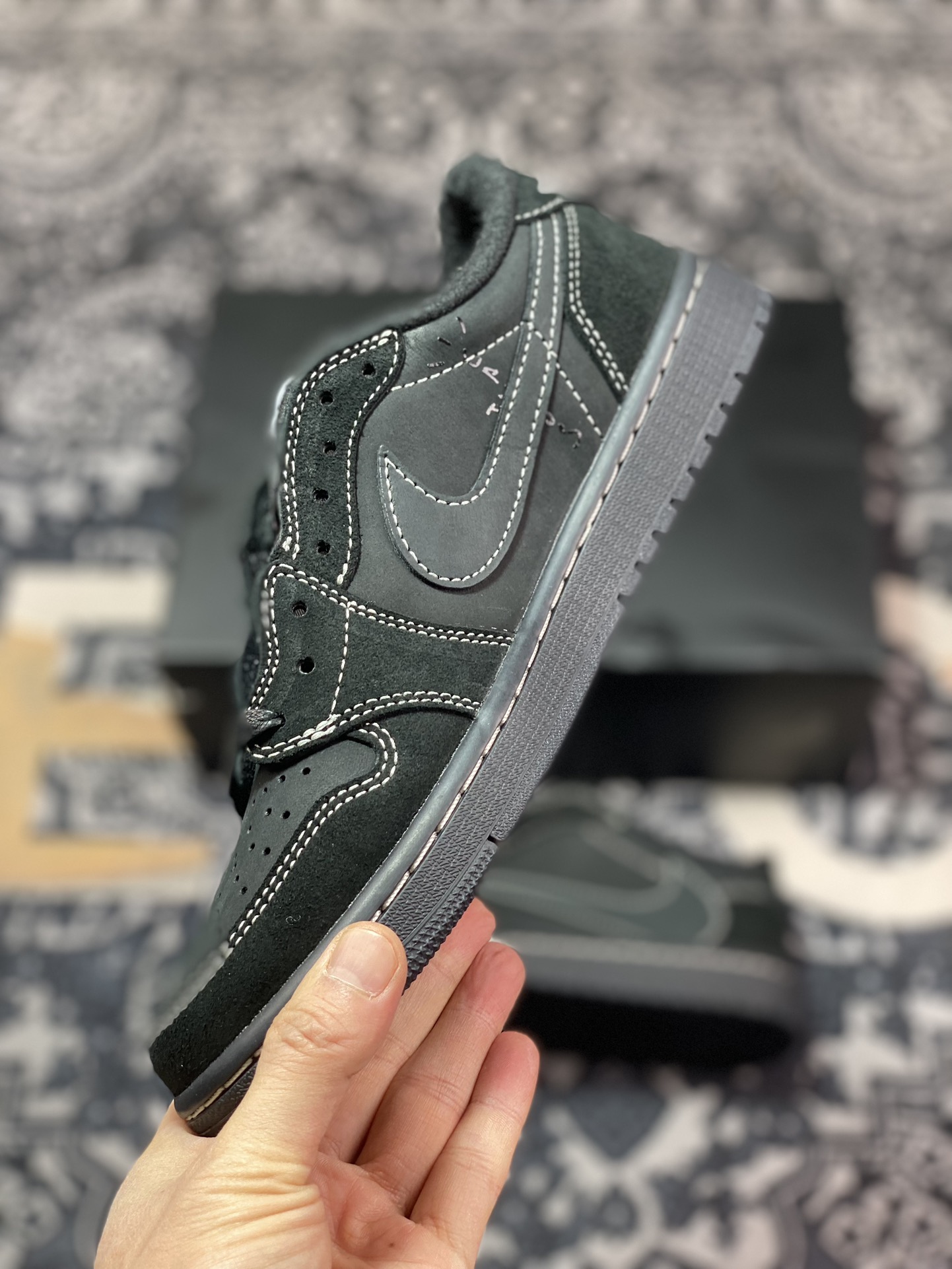 D2480  优选 市售天花板 纯原混卖版本 Travis Scott x Air Jordan 1 AJ1乔1 TS 联名倒钩 DM7866-001 黑武士