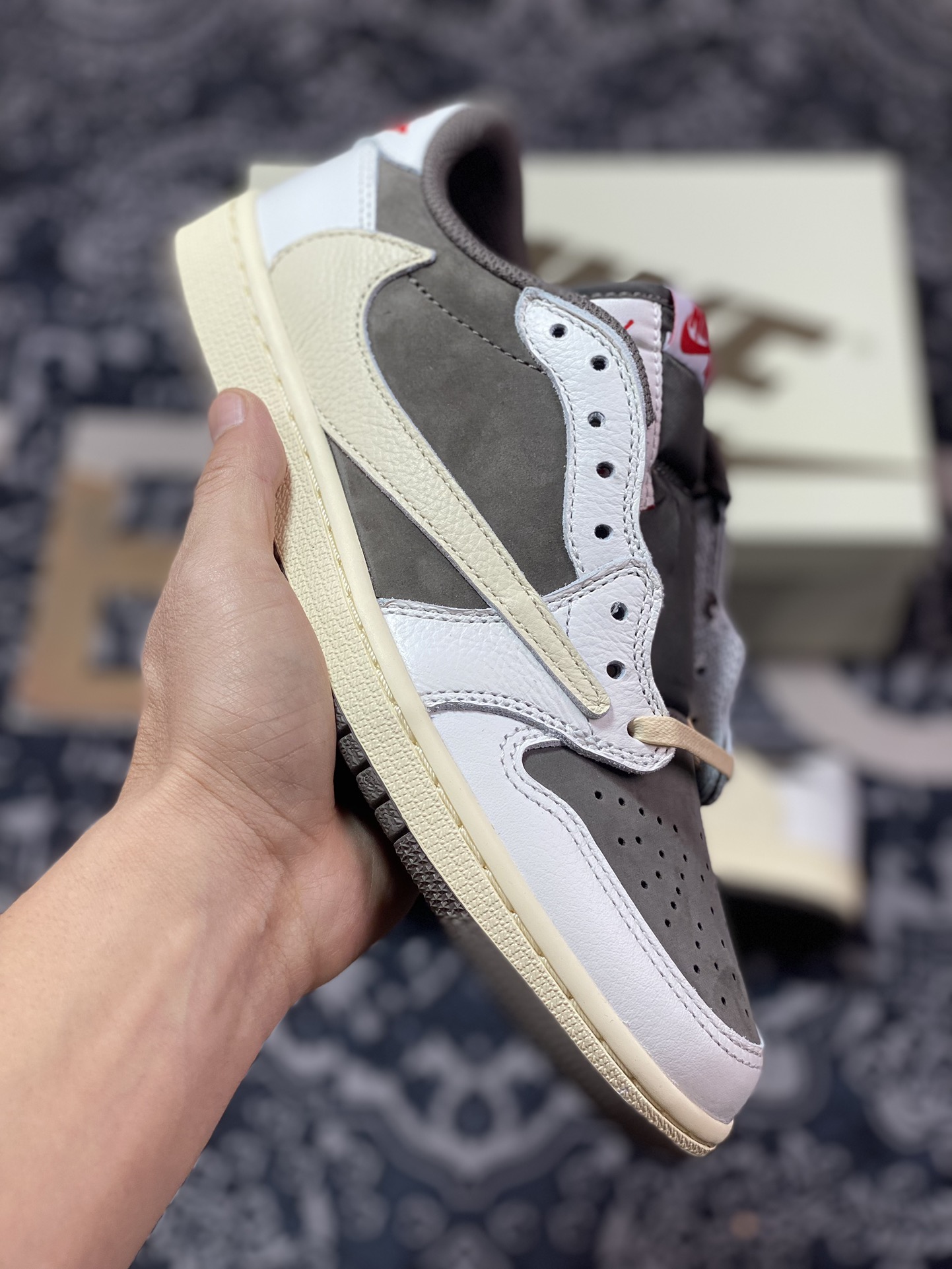 C9450  优选 市售天花板 纯原混卖版本 Travis Scott x Air Jordan 1 Low ” Reverse Mocha ” 白棕摩卡 低帮文化篮球鞋 DM7866-162