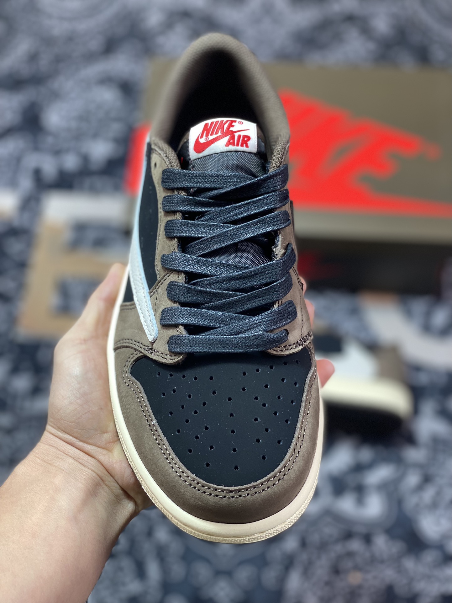 C9450  优选 市售天花板 纯原混卖版本 Travis Scott x Air Jordan 1 AJ1乔1 TS 联名倒钩 CQ4277-001