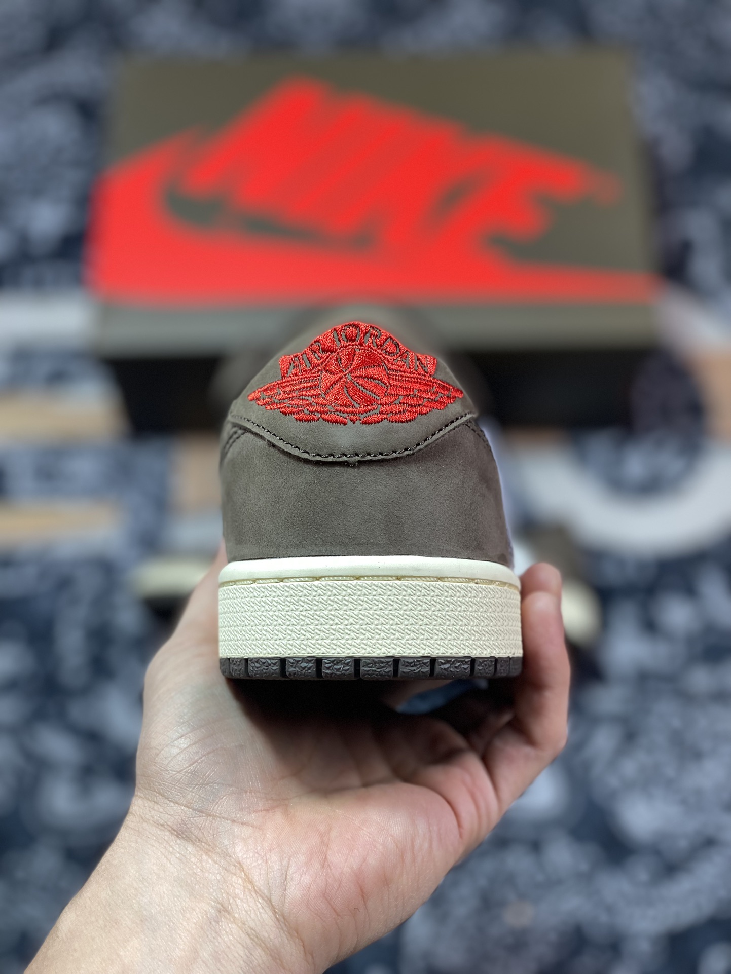 C9450  优选 市售天花板 纯原混卖版本 Travis Scott x Air Jordan 1 AJ1乔1 TS 联名倒钩 CQ4277-001