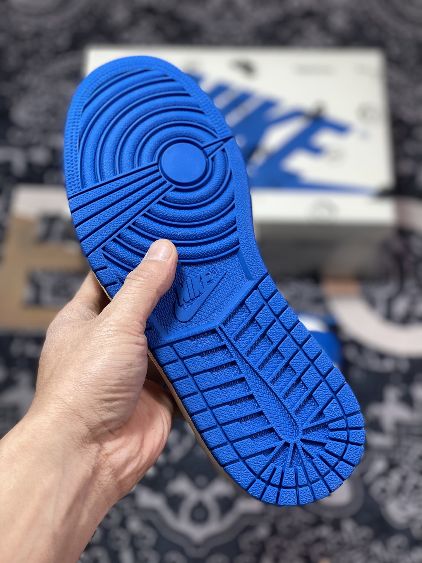 C9450  优选 市售天花板 纯原混卖版本Travis Scott x Fragment Design x Air Jordan 1 Low 乔1AJ1 TS藤原浩闪电三方联名倒钩低帮文化篮球鞋 DM7866-140