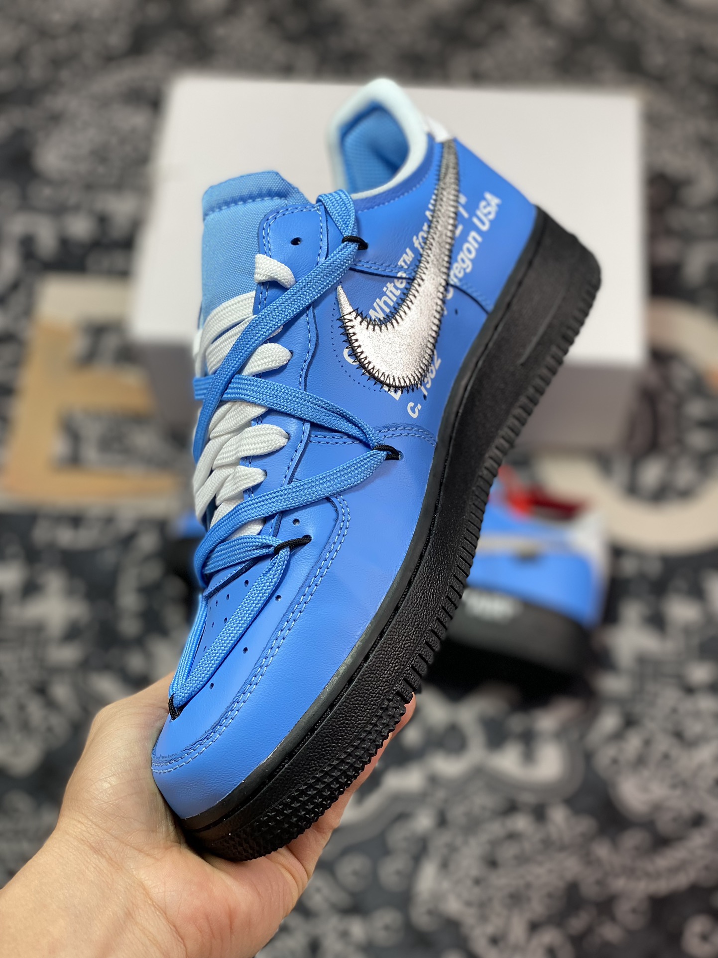 320 MoMA x Off-White x Nike Air Force 1'07 Low"MCA University Blue"空军一号板鞋“OW天空蓝黑银绑绳”CI1173-400