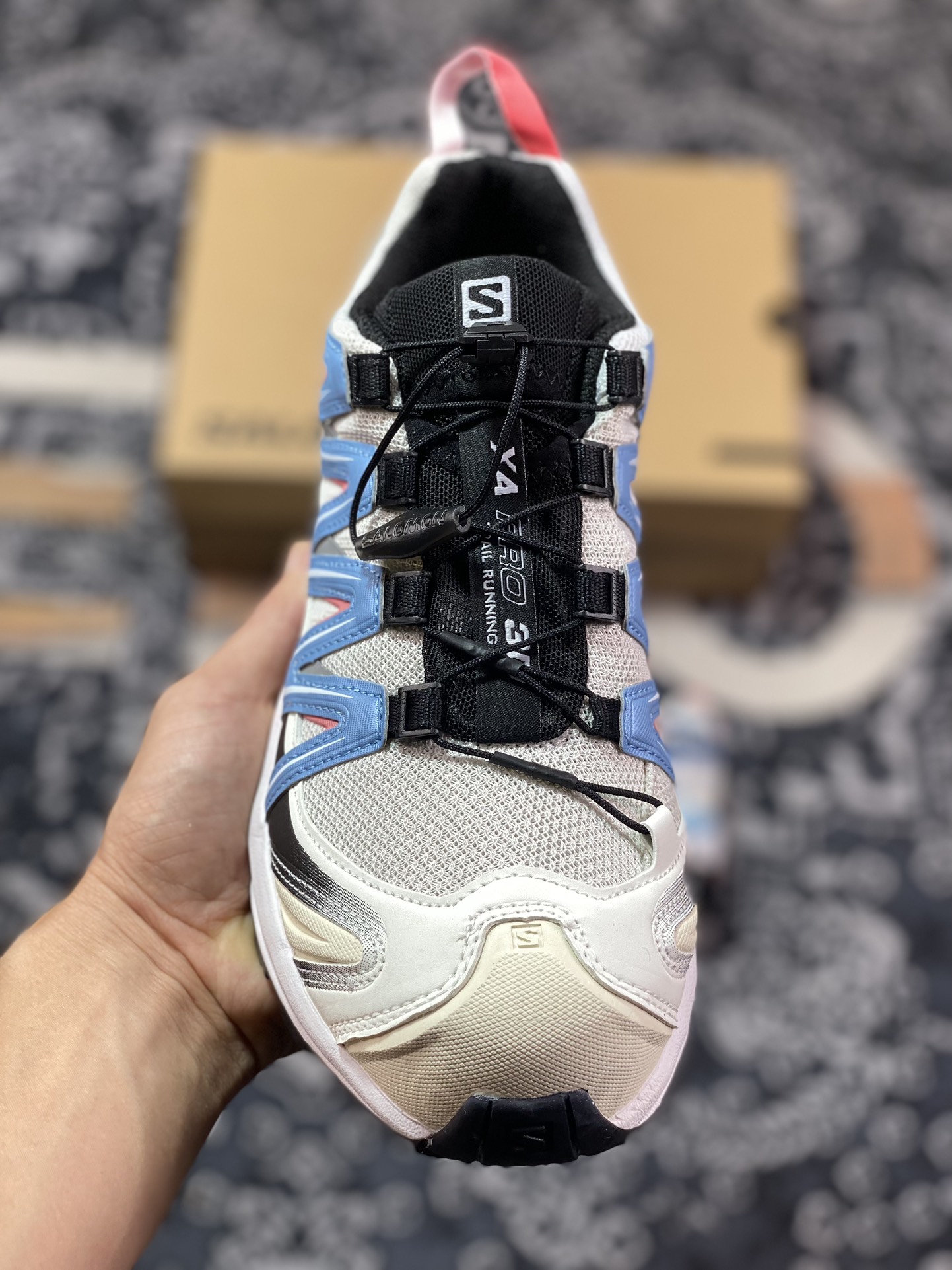 240 萨洛蒙/Salomon XA Pro 3D GTX"Beige Blue"XA专业型跑步鞋“米白黑浅蓝玫粉”471567