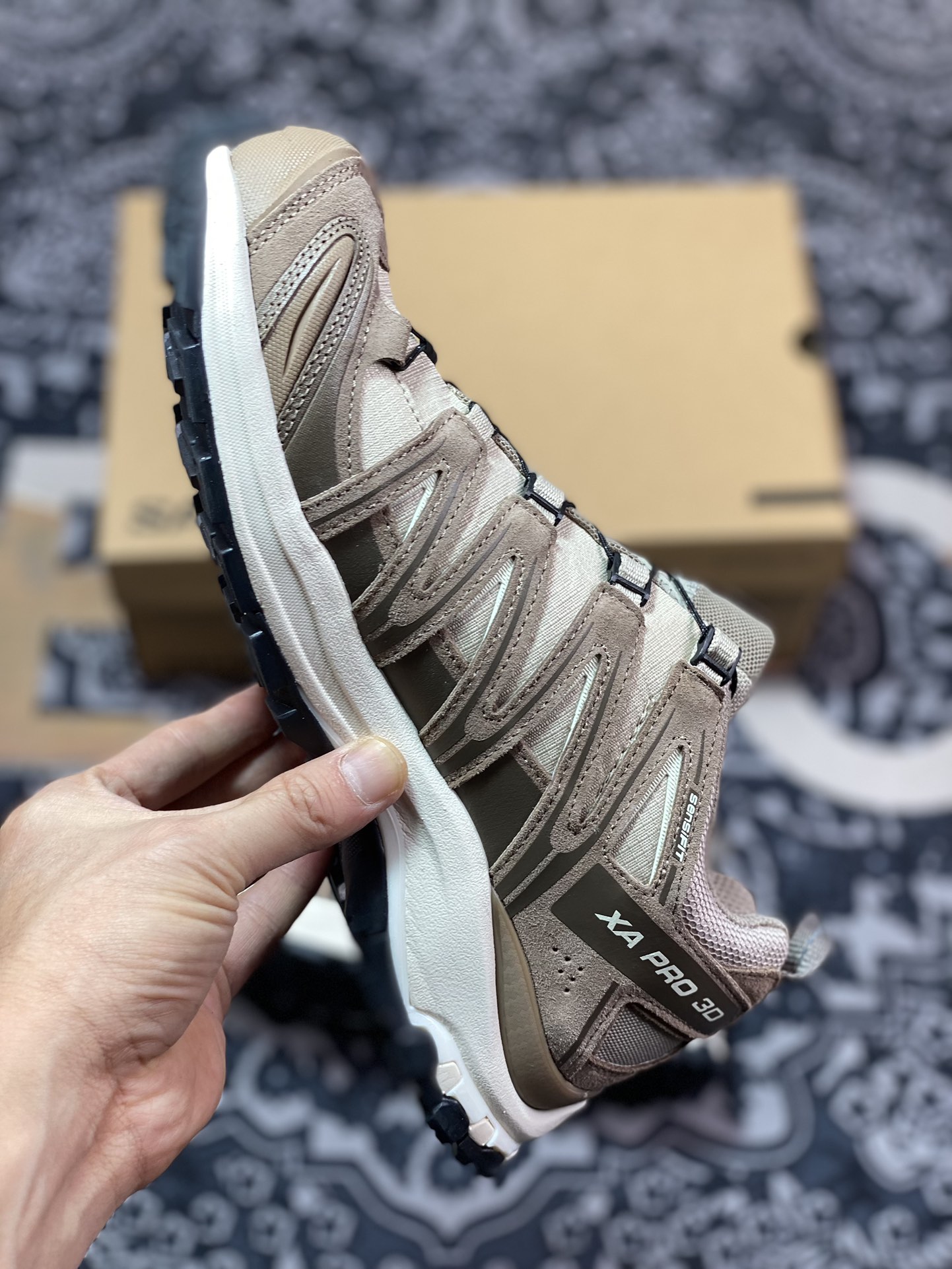 240 萨洛蒙/Salomon XA Pro 3D Suded"Heather Grey Khaki"XA专业型跑步鞋“翻毛棕卡其”474785