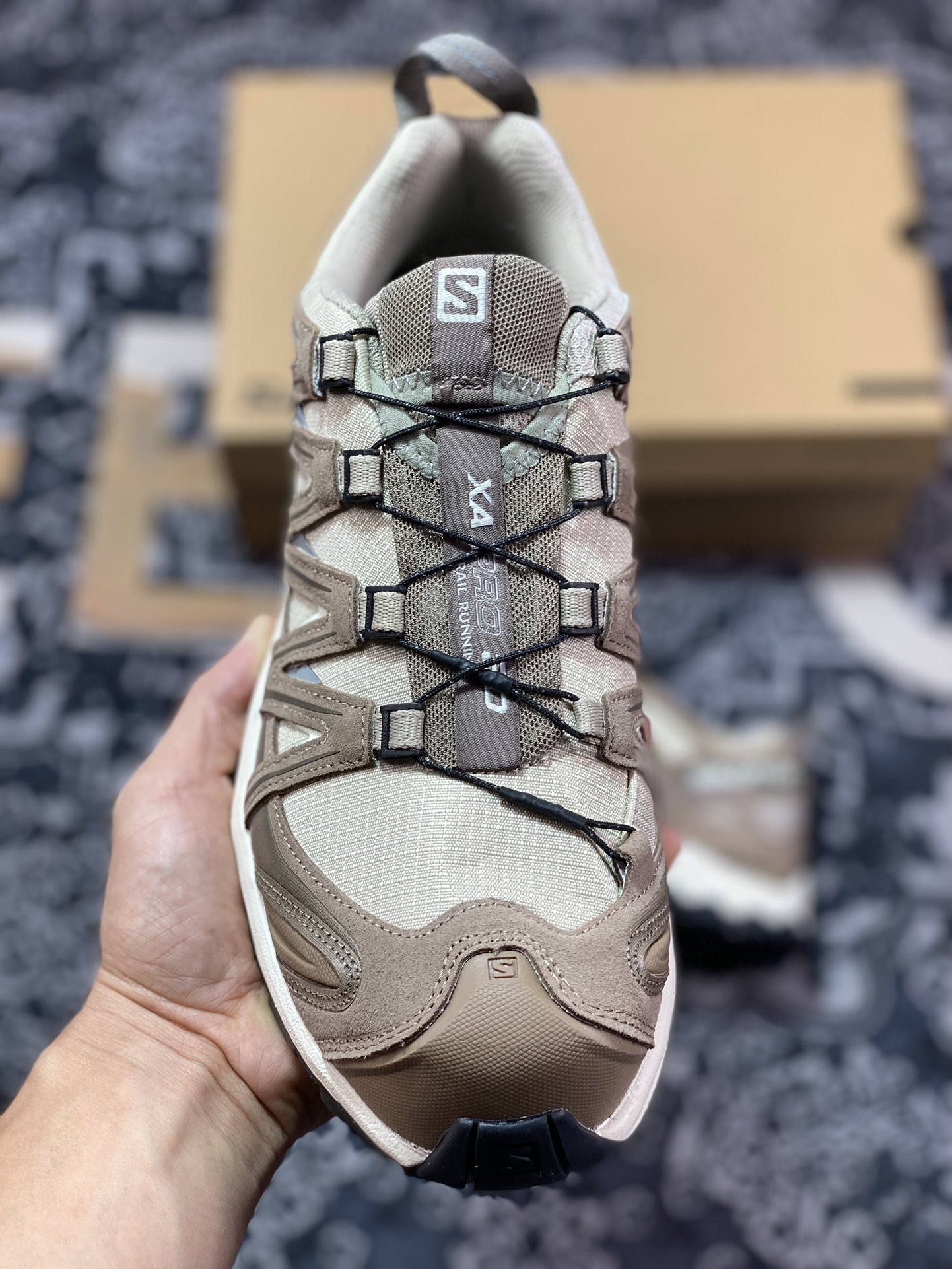 240 萨洛蒙/Salomon XA Pro 3D Suded"Heather Grey Khaki"XA专业型跑步鞋“翻毛棕卡其”474785