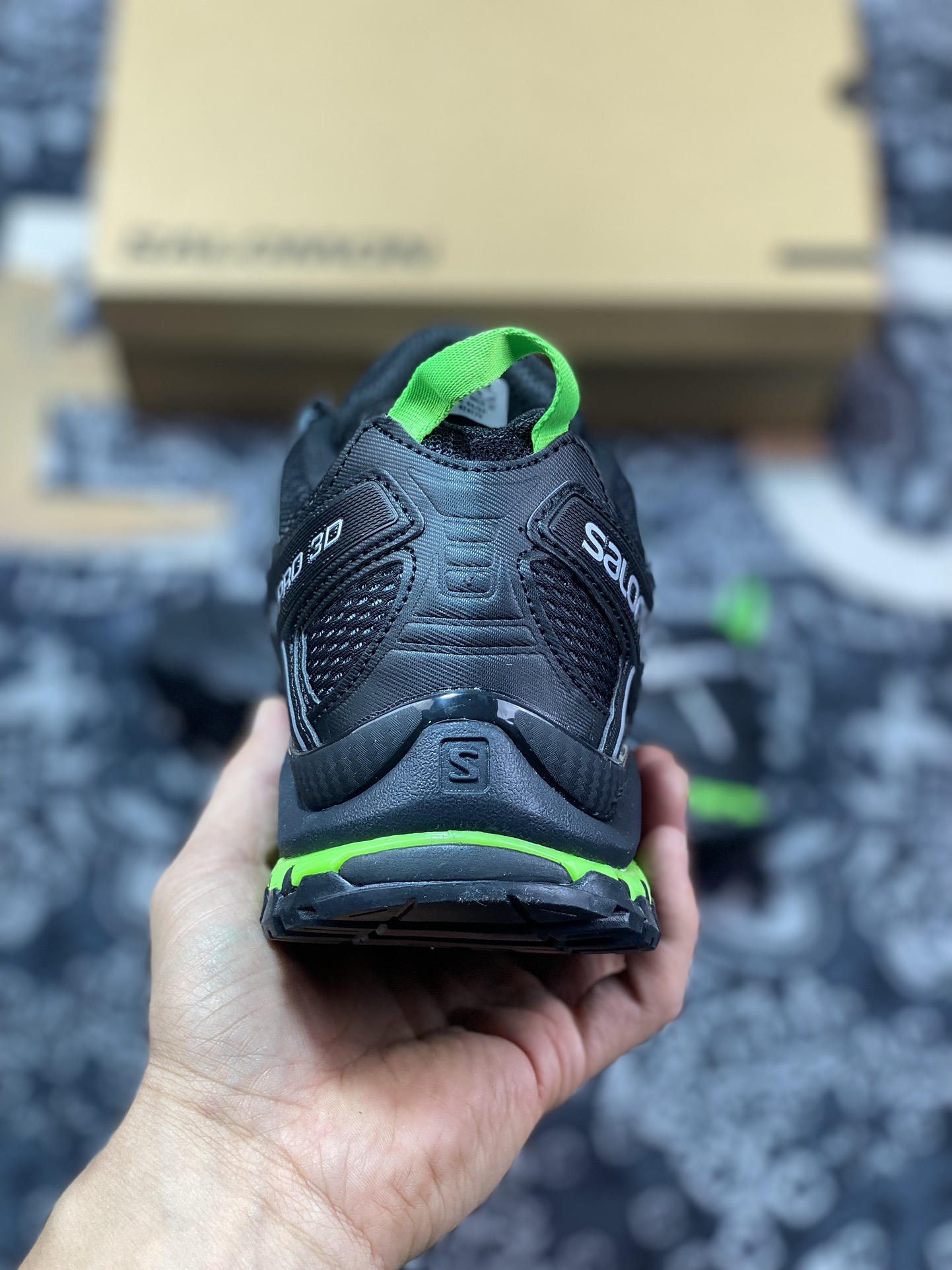 240 萨洛蒙/Salomon XA Pro 3D GTX"Black/Sliver/Volt"XA专业型跑步鞋“黑银荧光绿”474779