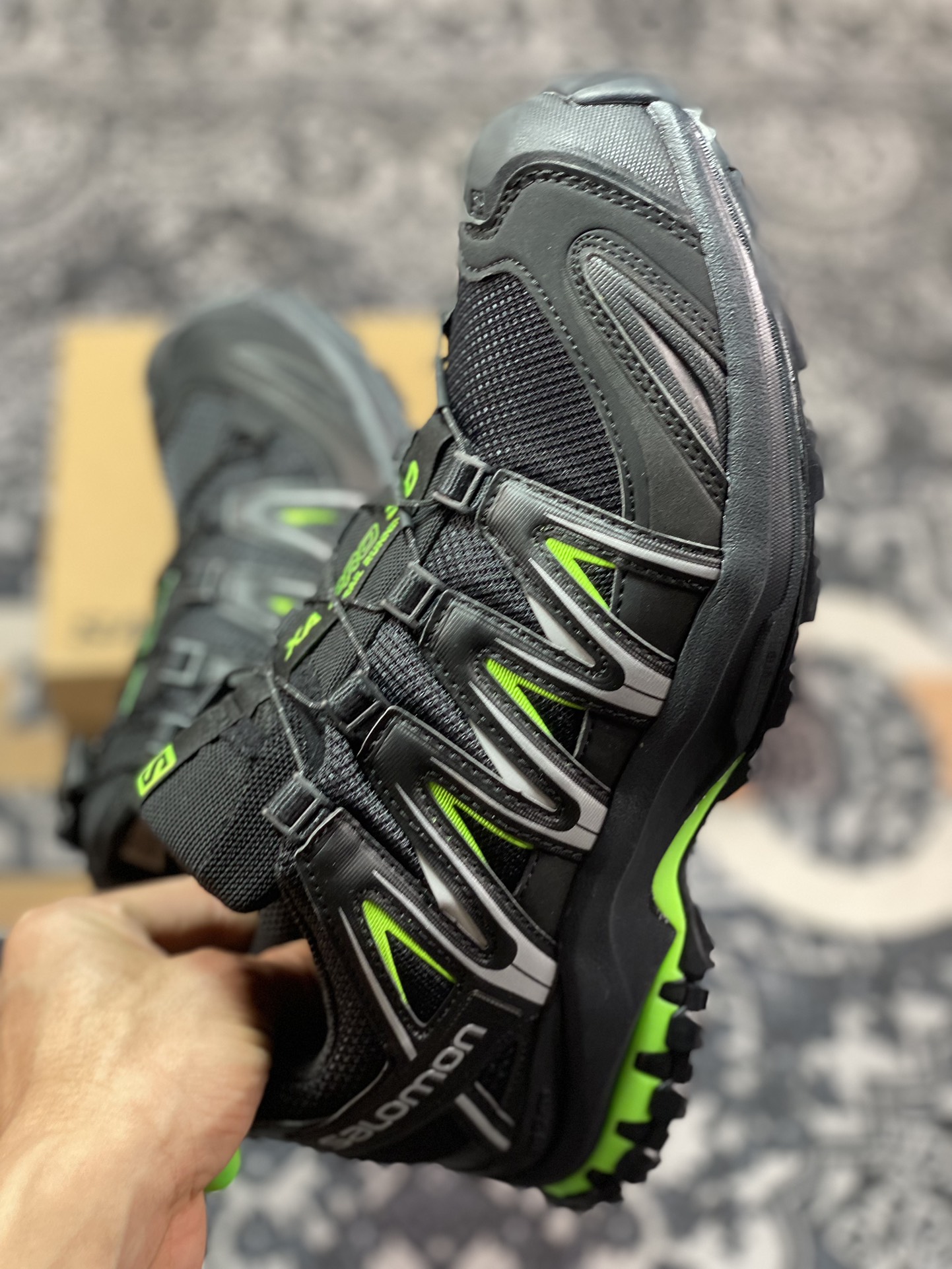 240 萨洛蒙/Salomon XA Pro 3D GTX"Black/Sliver/Volt"XA专业型跑步鞋“黑银荧光绿”474779