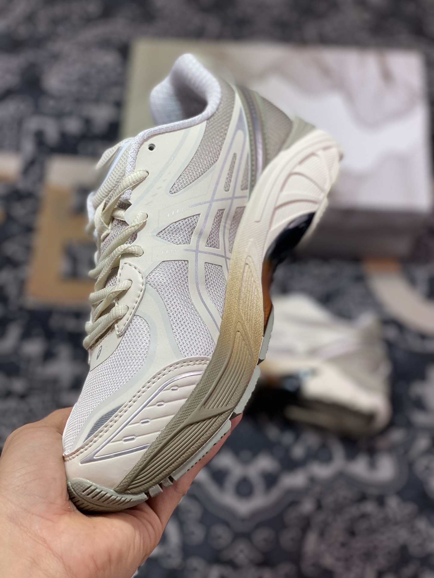 180 Dime x 亚瑟士/Asics GT-2160 系列低帮慢跑鞋“联名米白灰渐变灰绿”1201A887-100