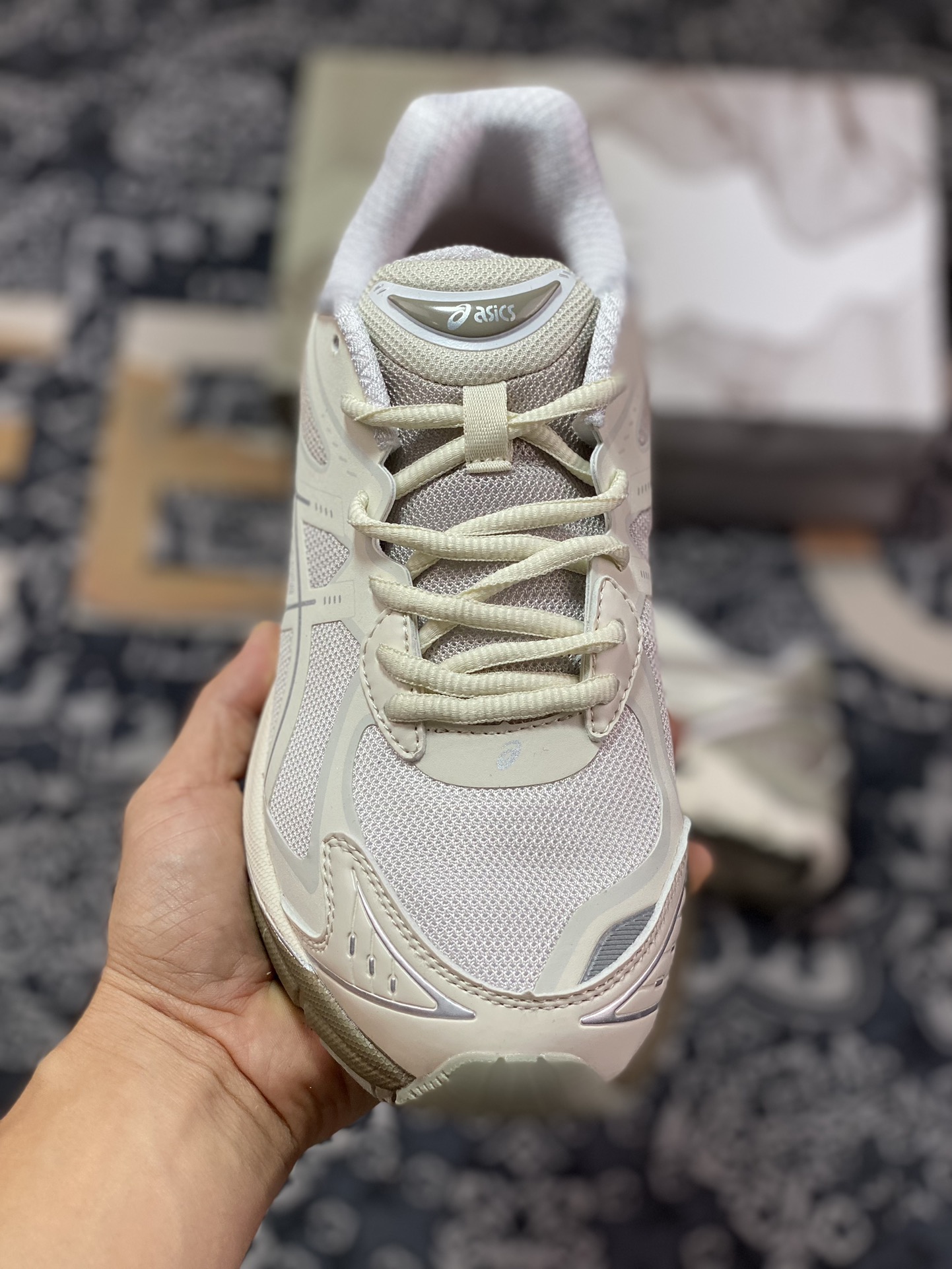 180 Dime x 亚瑟士/Asics GT-2160 系列低帮慢跑鞋“联名米白灰渐变灰绿”1201A887-100