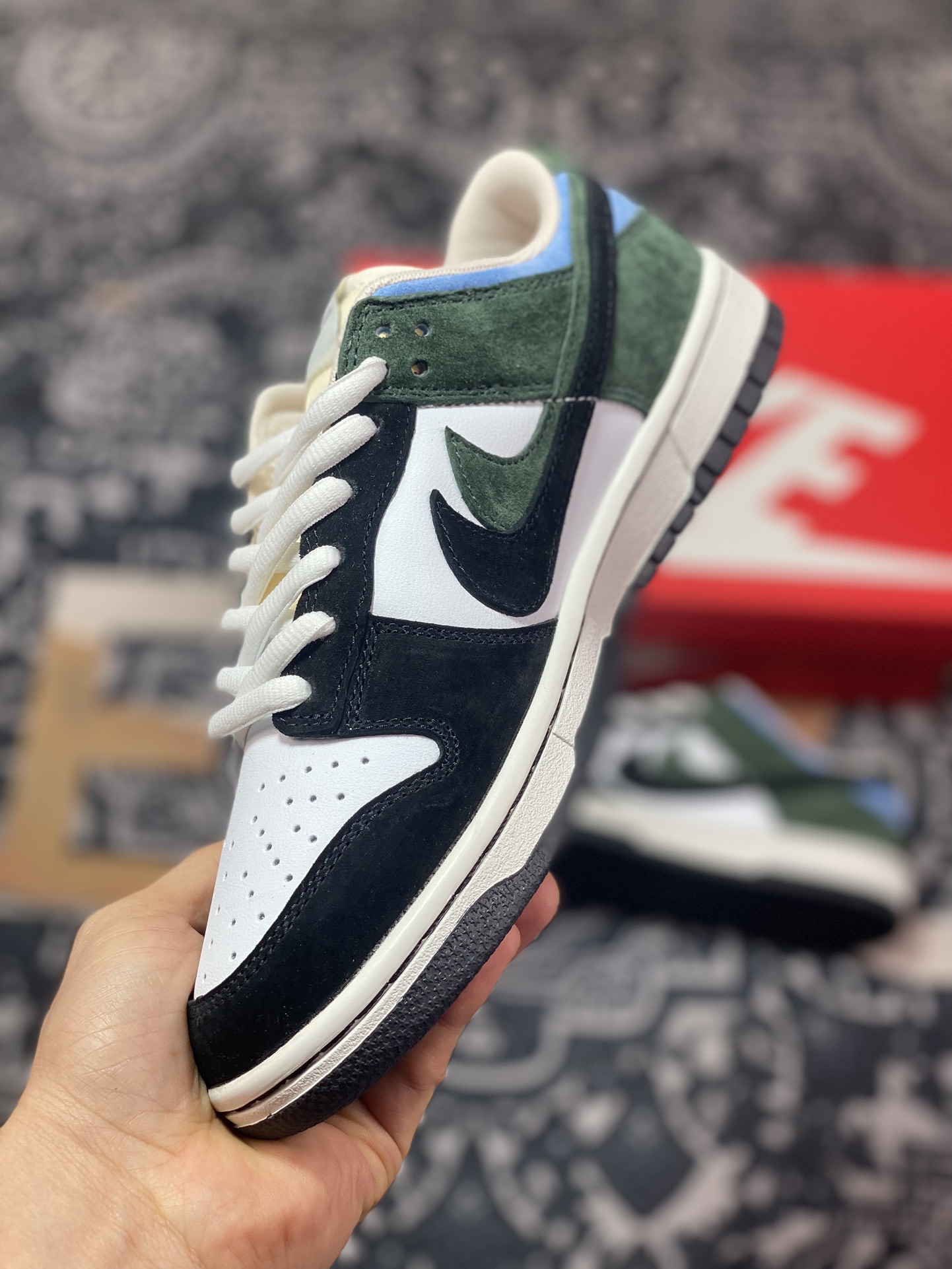 300 原装级别 Otomo Katsuhiro x Nk SB Dunk Low "Steamboy OST" 大友克洋联名板鞋 CT2552-897