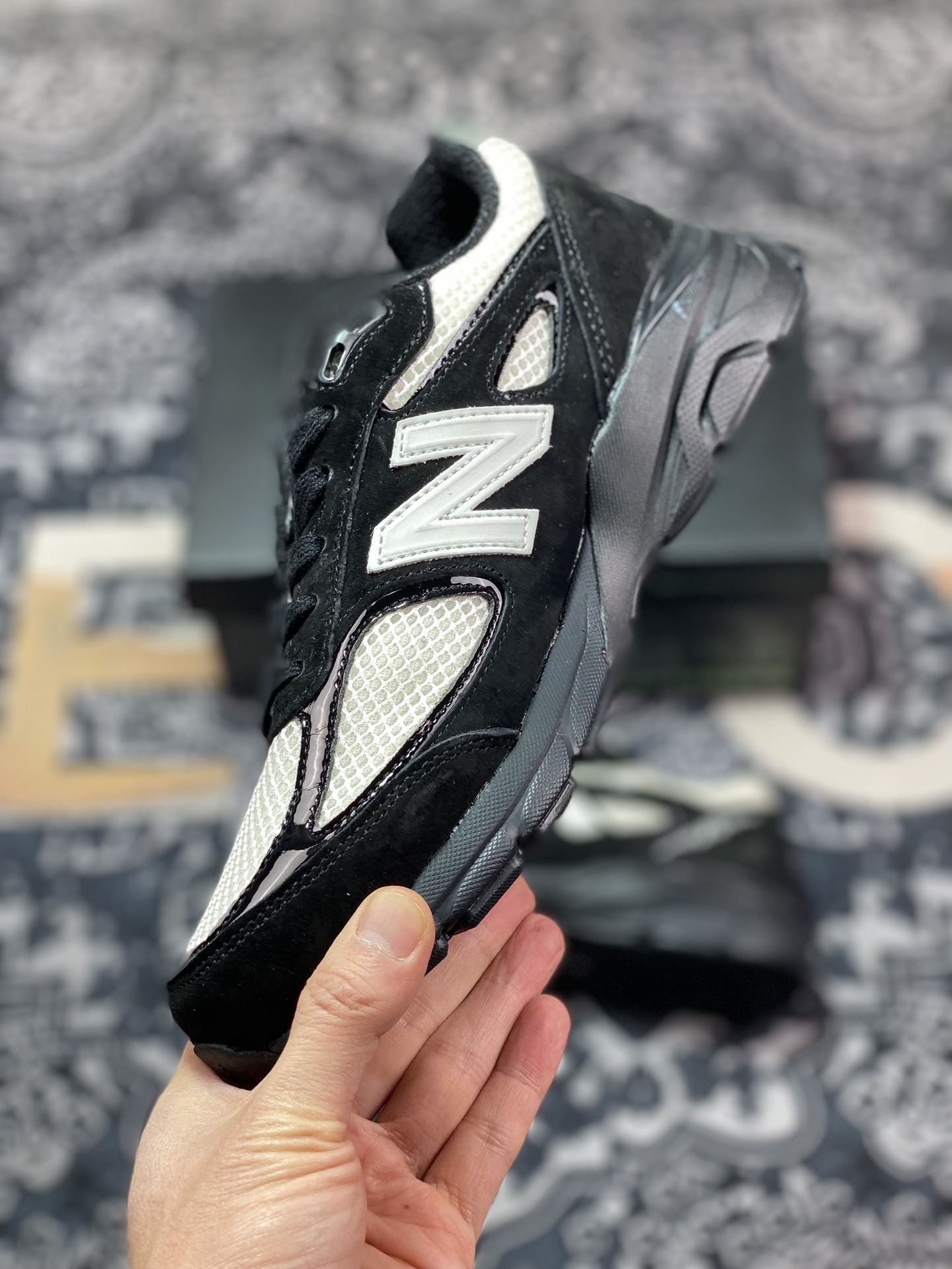 340  NB新百伦New Balance in USA M990V4"1998 Pack/Outro"系列美产跑步鞋“联名黑白熊猫”U990JS4