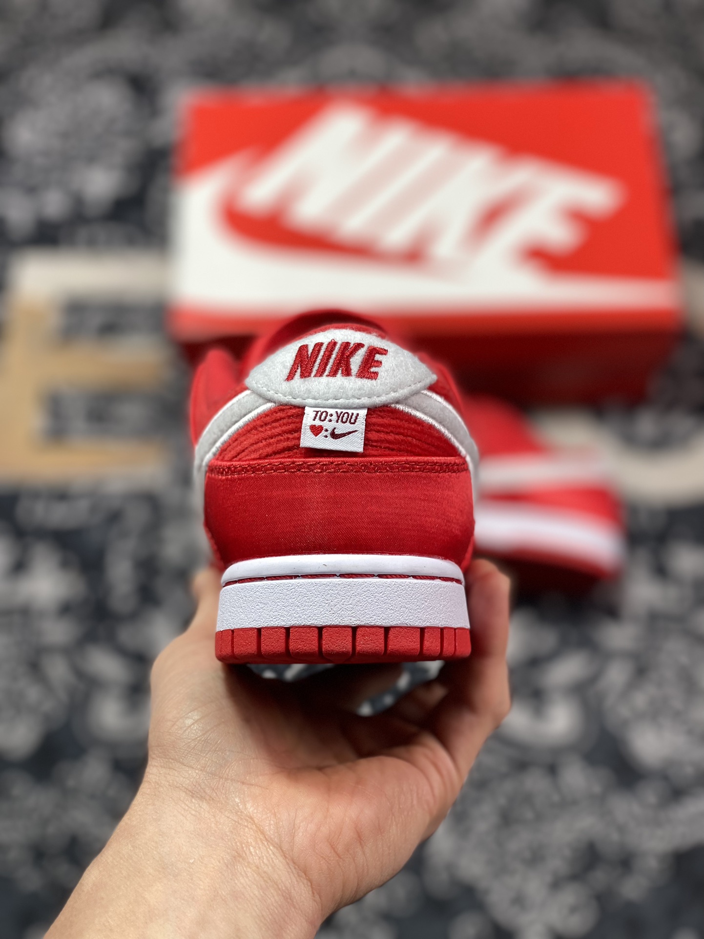 280 耐克Nike SB Dunk Low GS"Valentine’s Day"扣篮板鞋“丝绸白红情人节”FZ3548-612