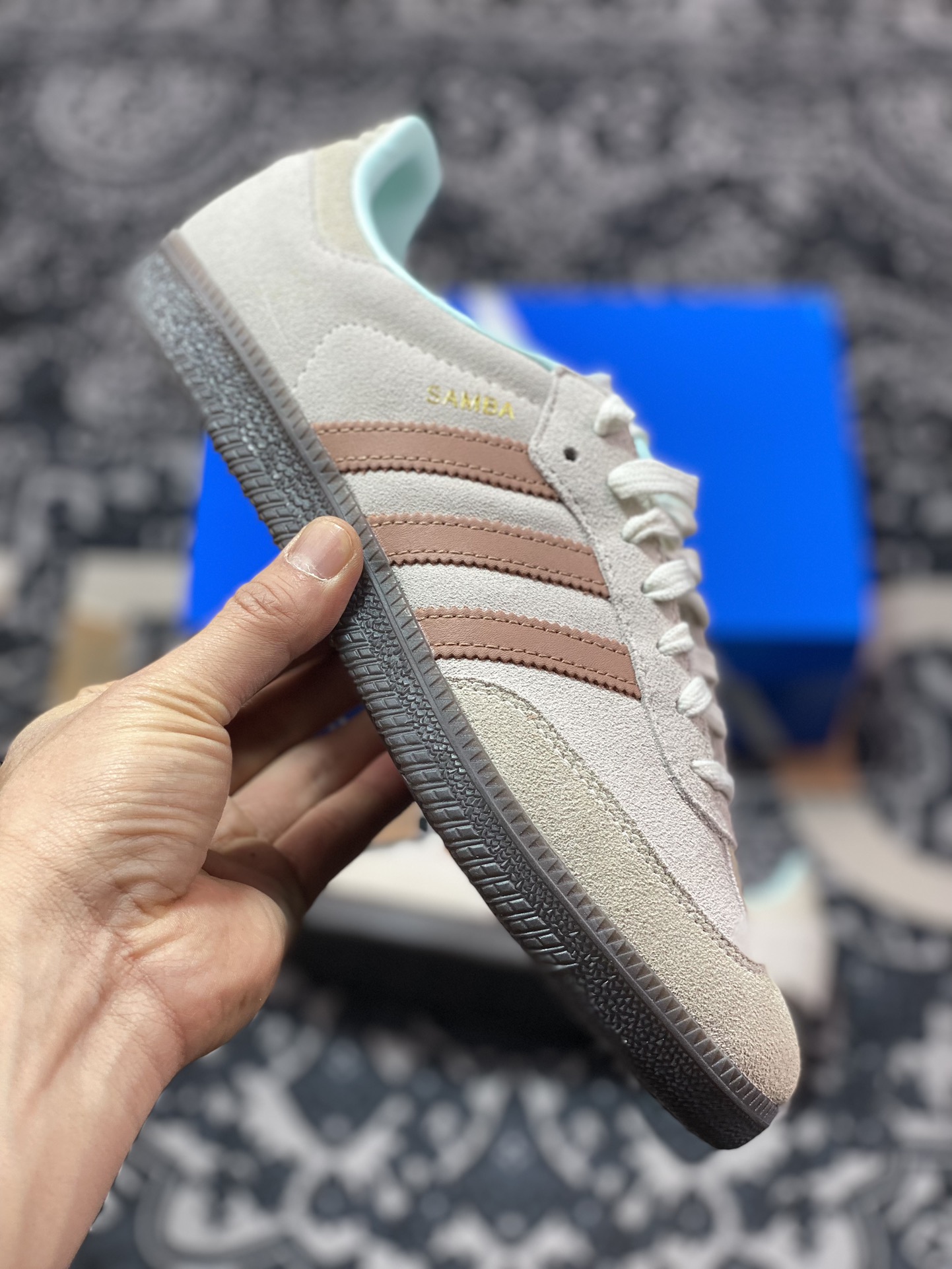 200  阿迪达斯/三叶草Adidas Originals Samba Vegan OG桑巴舞板鞋“浅灰脏粉薄荷绿焦糖底”ID2047