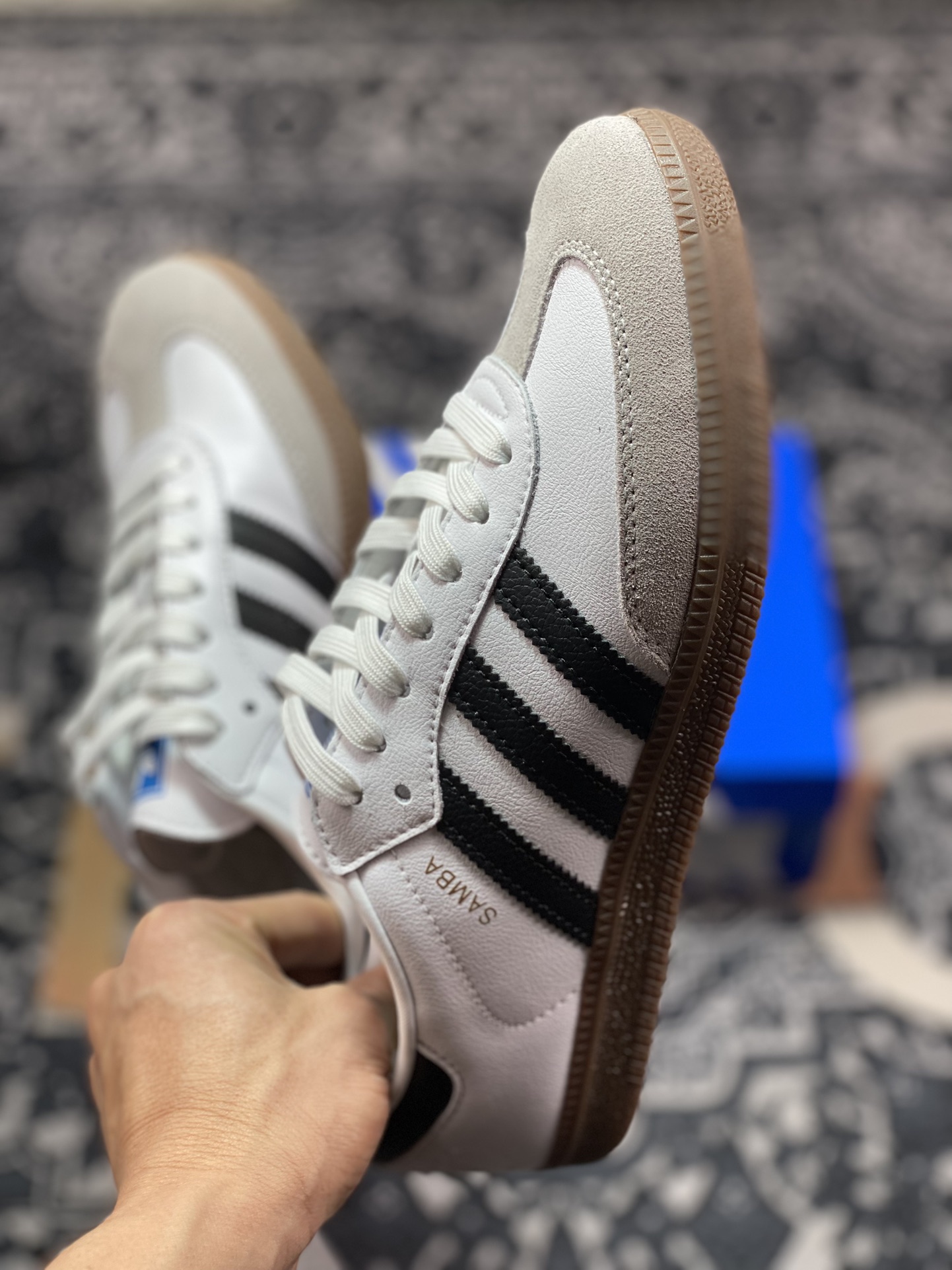 200  阿迪达斯/三叶草Adidas Originals Samba OG 桑巴舞系列绅士板鞋“皮革白黑浅灰焦糖底环保标识”FW2427