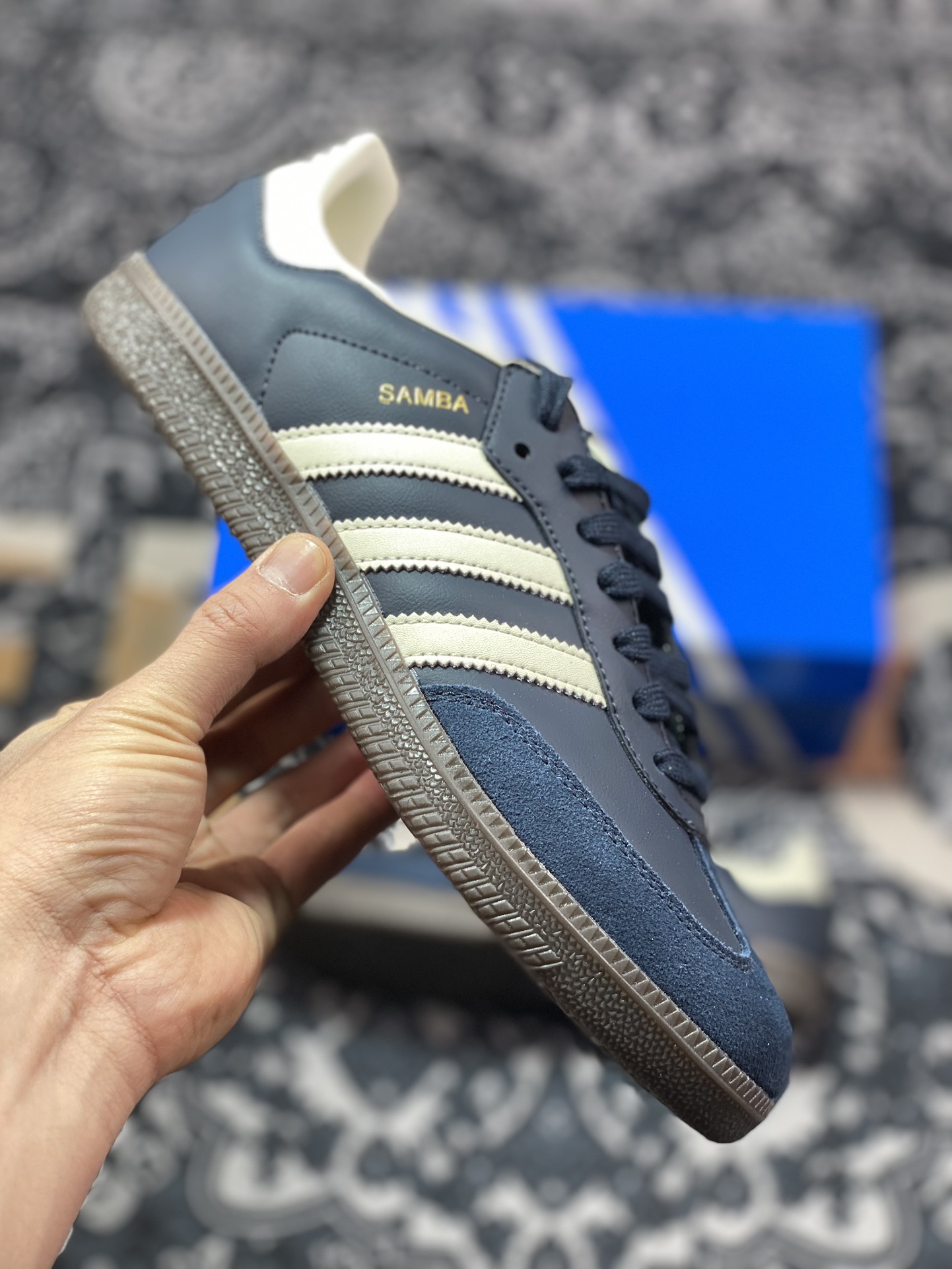 200 阿迪达斯/三叶草Adidas Originals Samba Vegan OG桑巴舞板鞋“皮革深蓝白焦糖底”ID2056