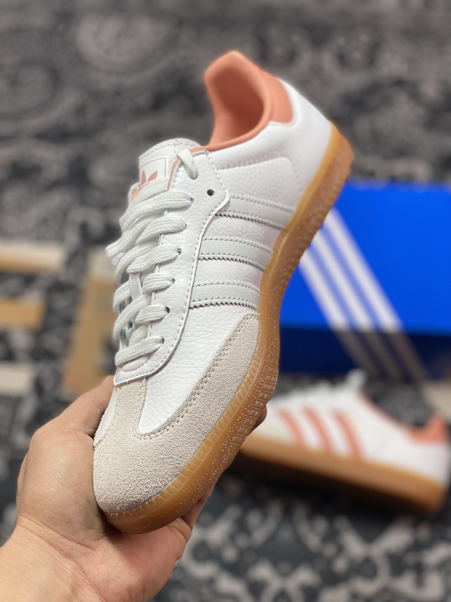 200  Adidas三叶草 Originals Samba Vegan OG桑巴舞系列板鞋“皮革白浅灰橘粉生胶底”IG5932