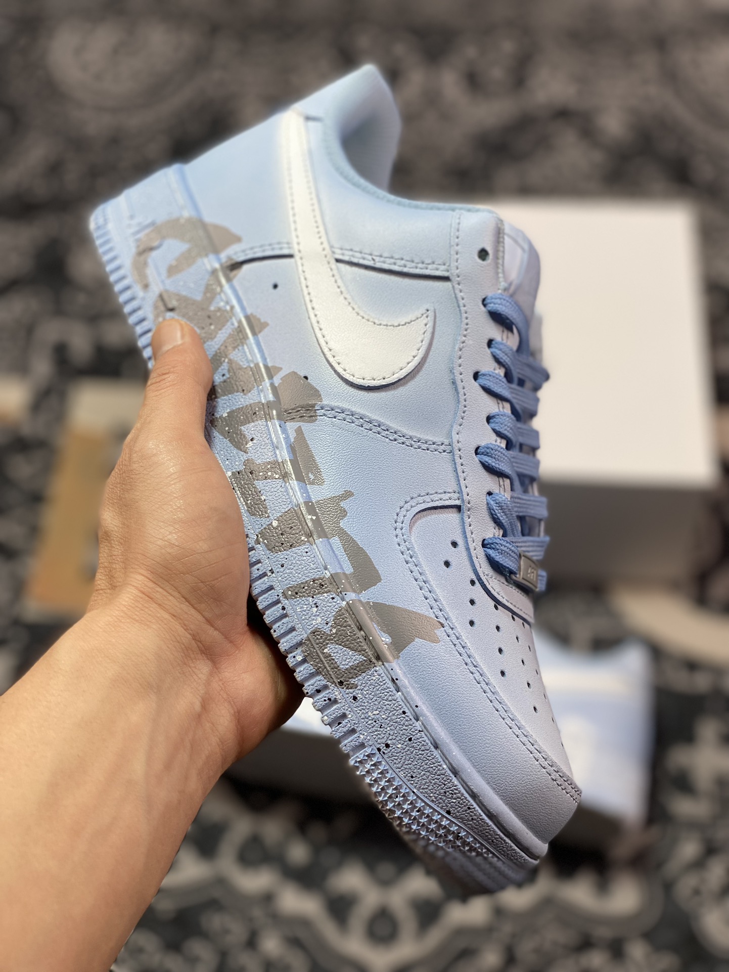 260 原装级别 Air Force 1’07 Low 喷绘蓝白