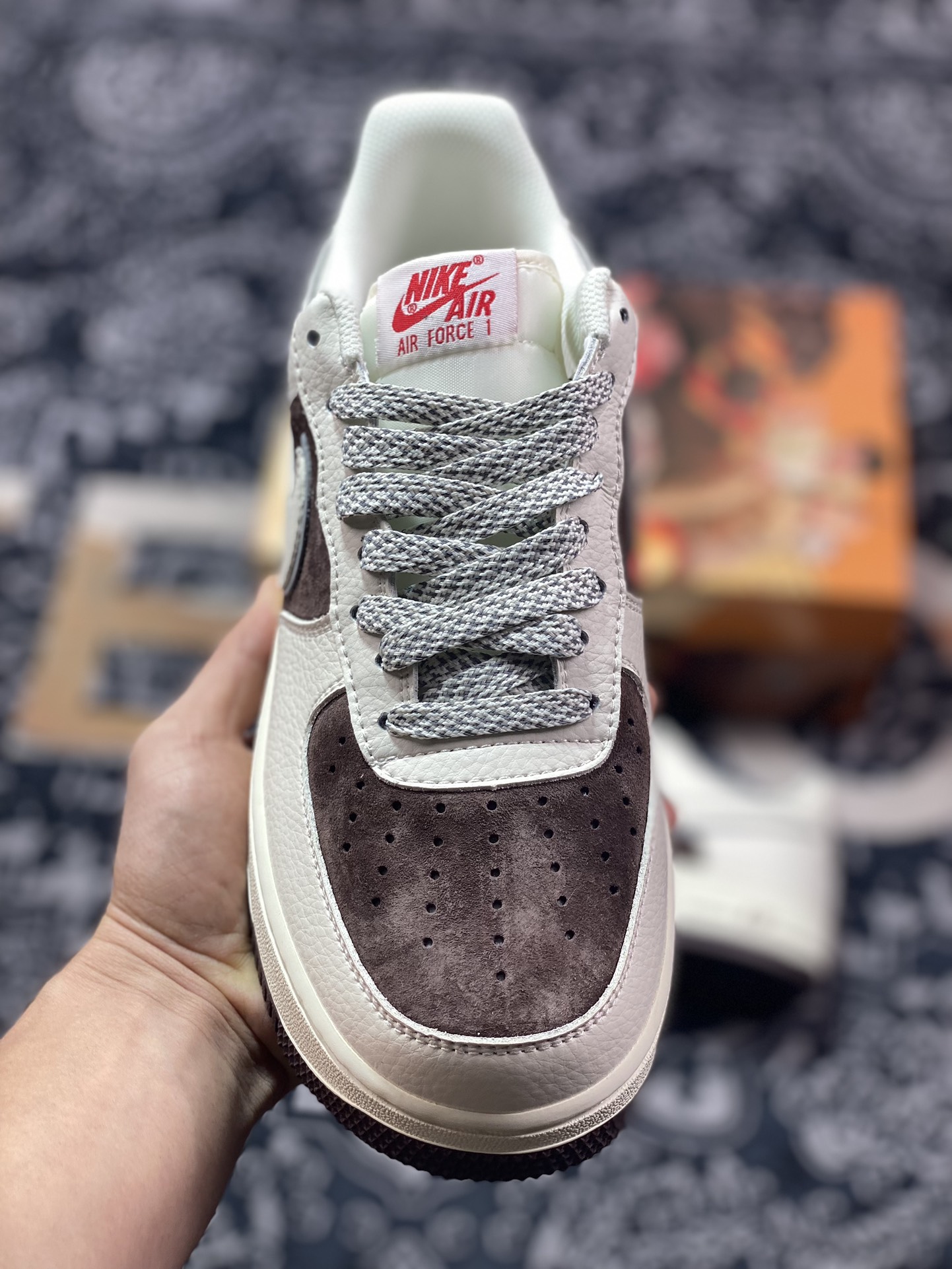 260 原装级别 Air Force 1 '07 Low 米白咖棕麂皮 DU0820-216