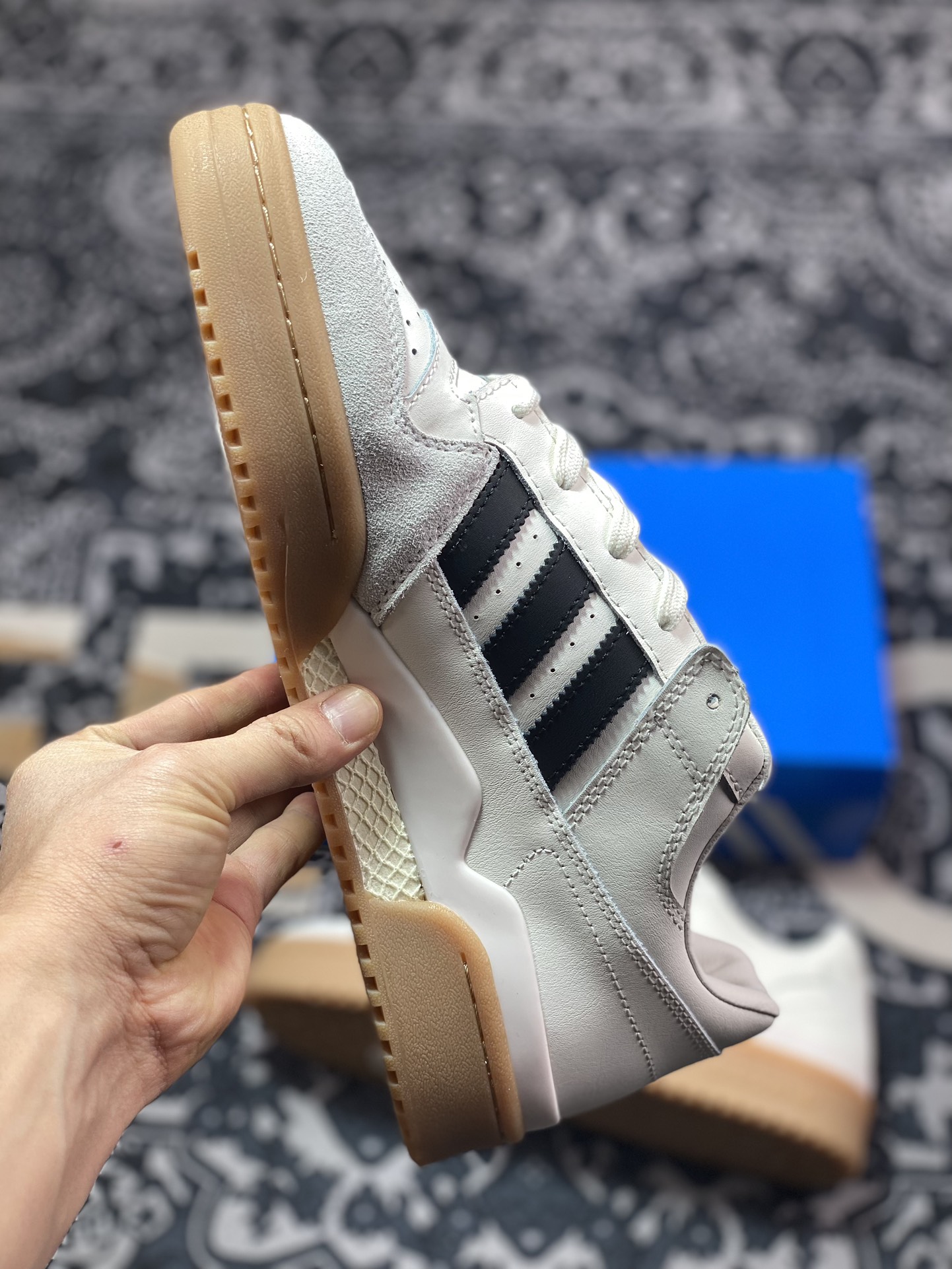 240  Adidas Originals FORUM Low CL 专柜同步 经典运动休闲板鞋 白色 IG3769