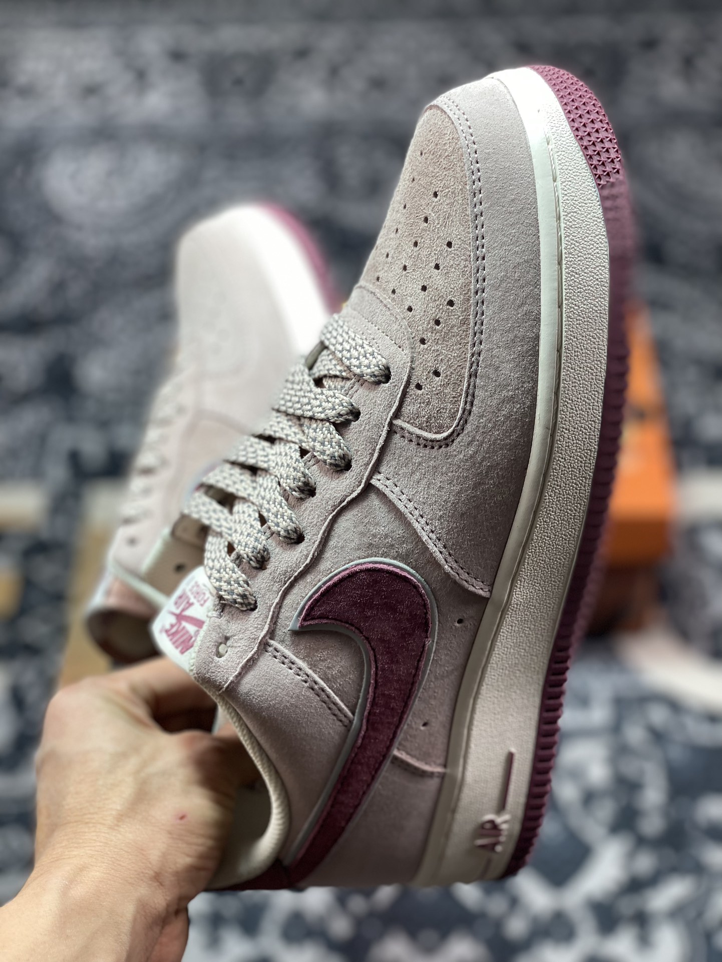 260 原装级别 AKIRA x Air Force 1 '07 Low 联名米酒红 KT0036-088