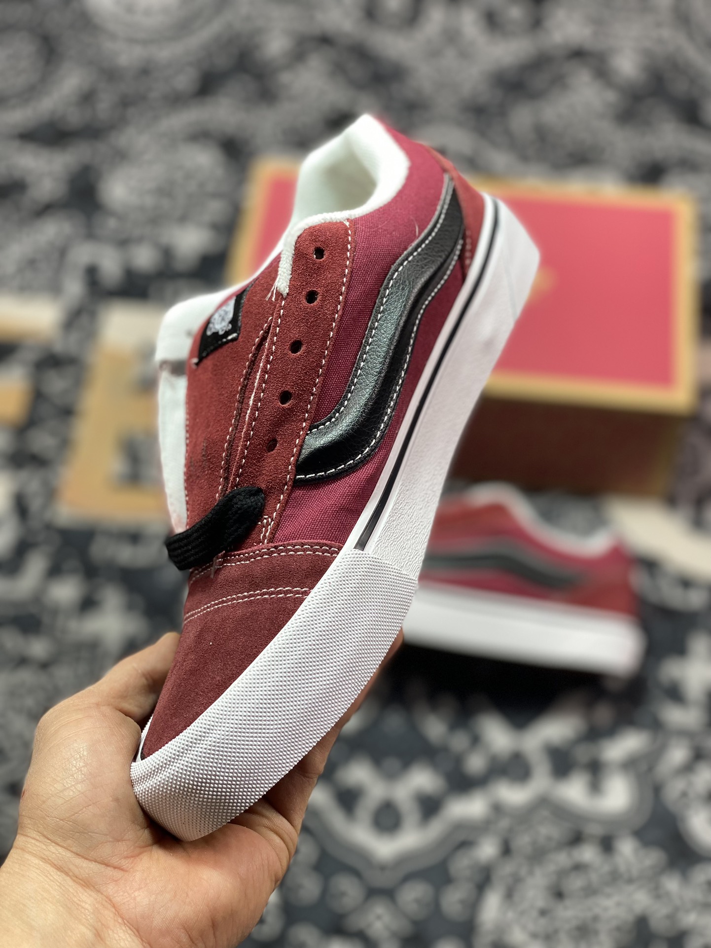 150   Vans Classics Knu Skool  范斯官方 酒红色厚鞋舌面包鞋