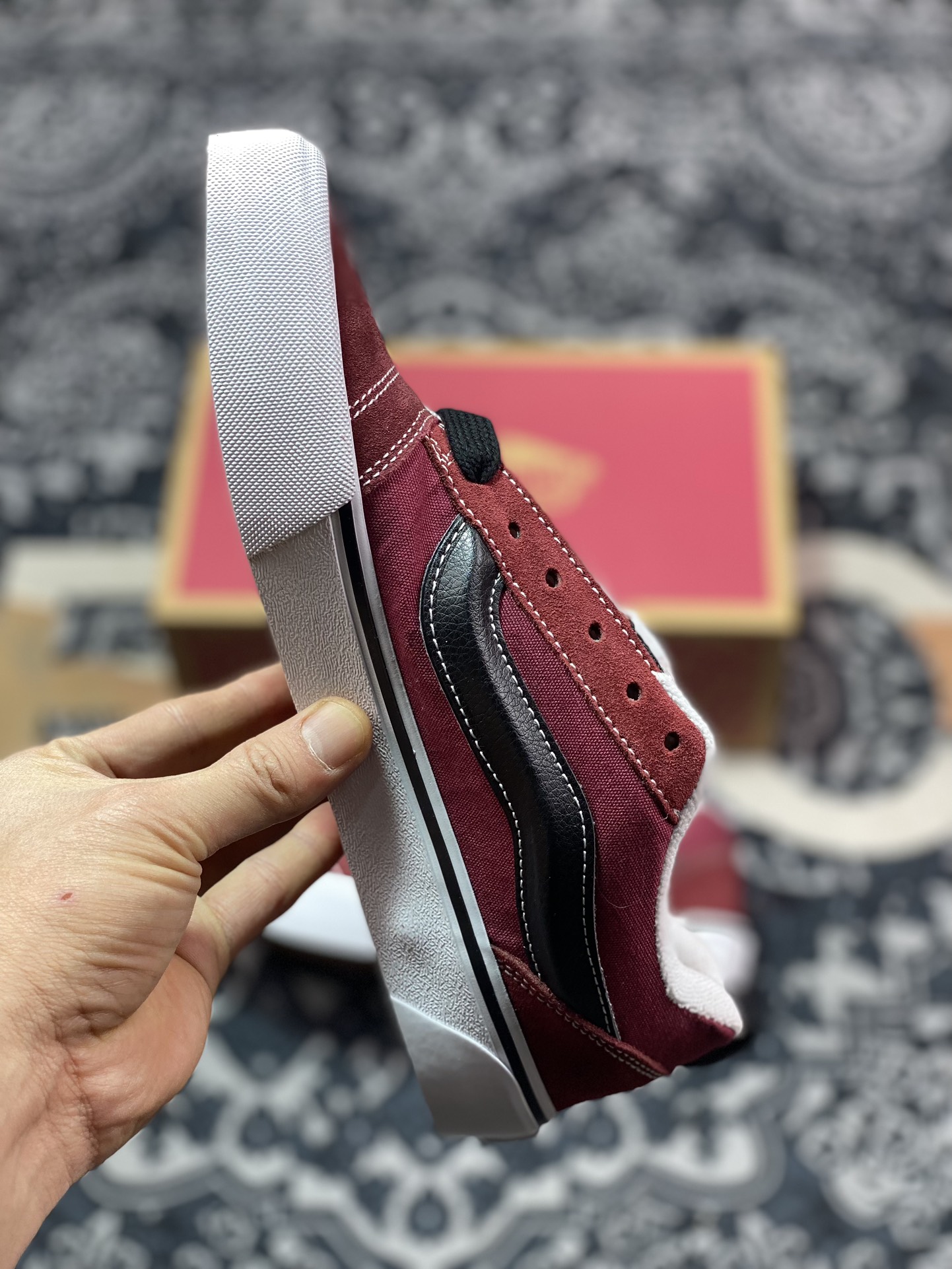 150   Vans Classics Knu Skool  范斯官方 酒红色厚鞋舌面包鞋