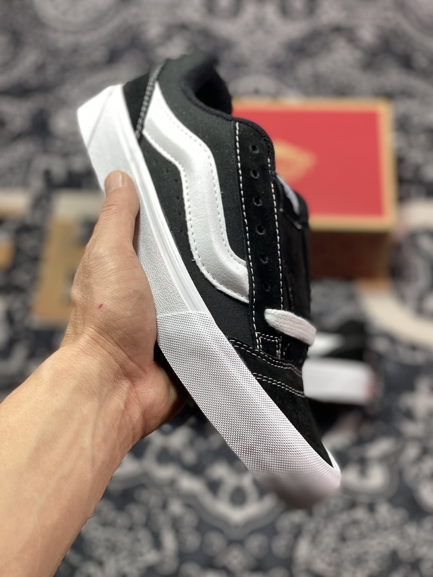 150   Vans Classics Knu Skool  范斯官方 春夏新款黑白面包鞋