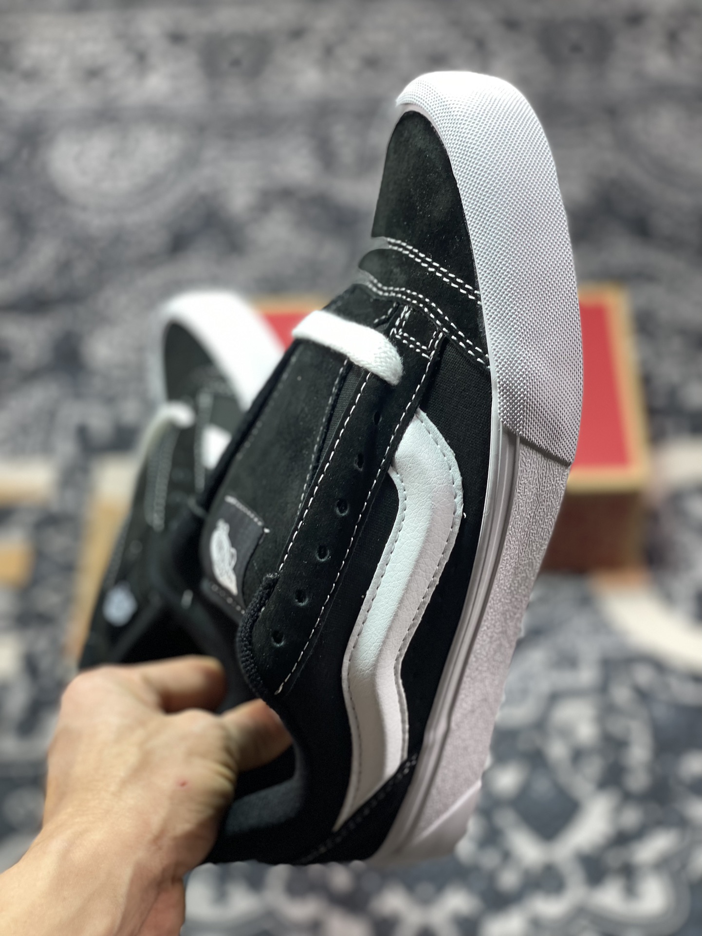 150   Vans Classics Knu Skool  范斯官方 春夏新款黑白面包鞋