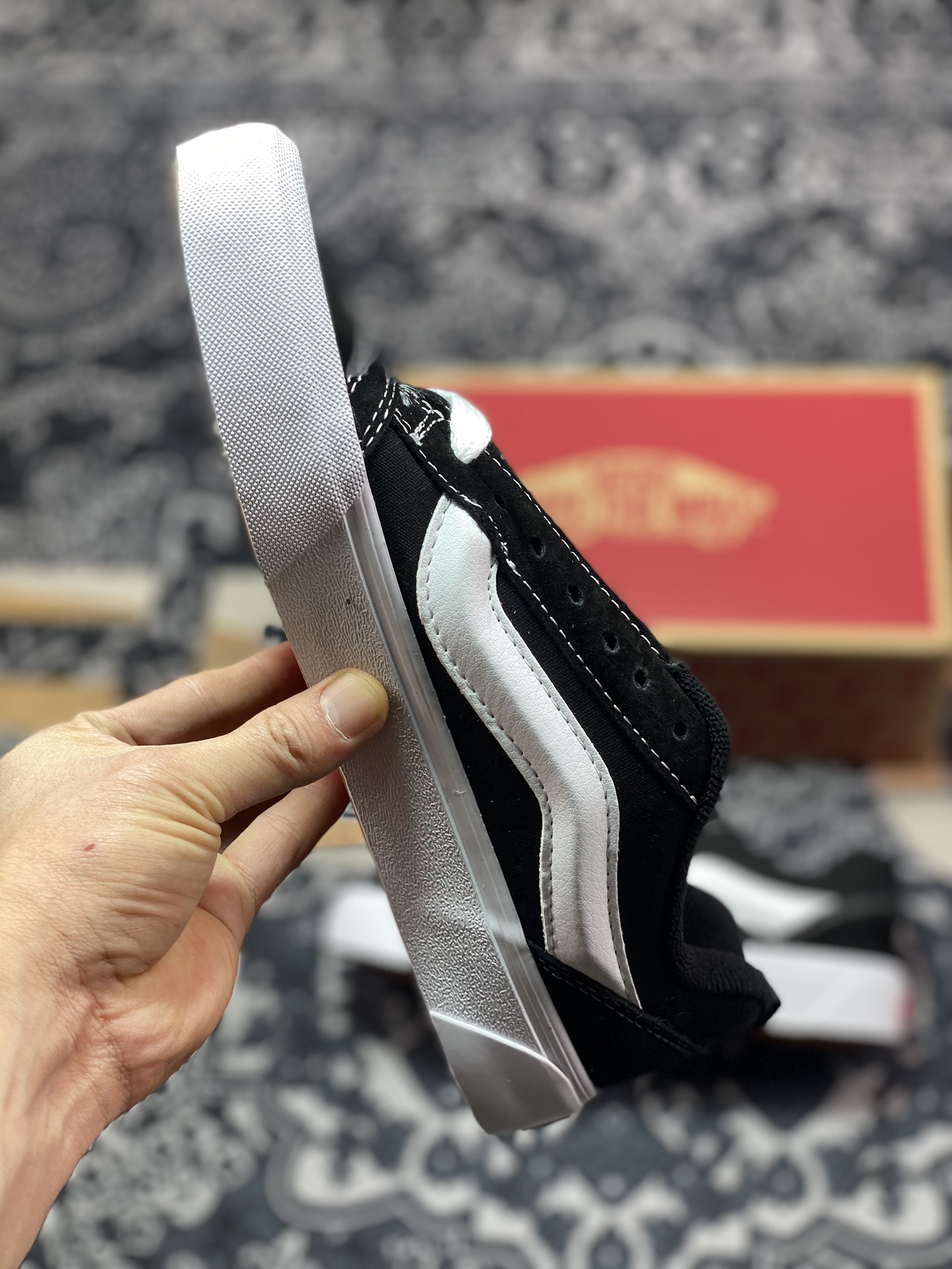 150   Vans Classics Knu Skool  范斯官方 春夏新款黑白面包鞋