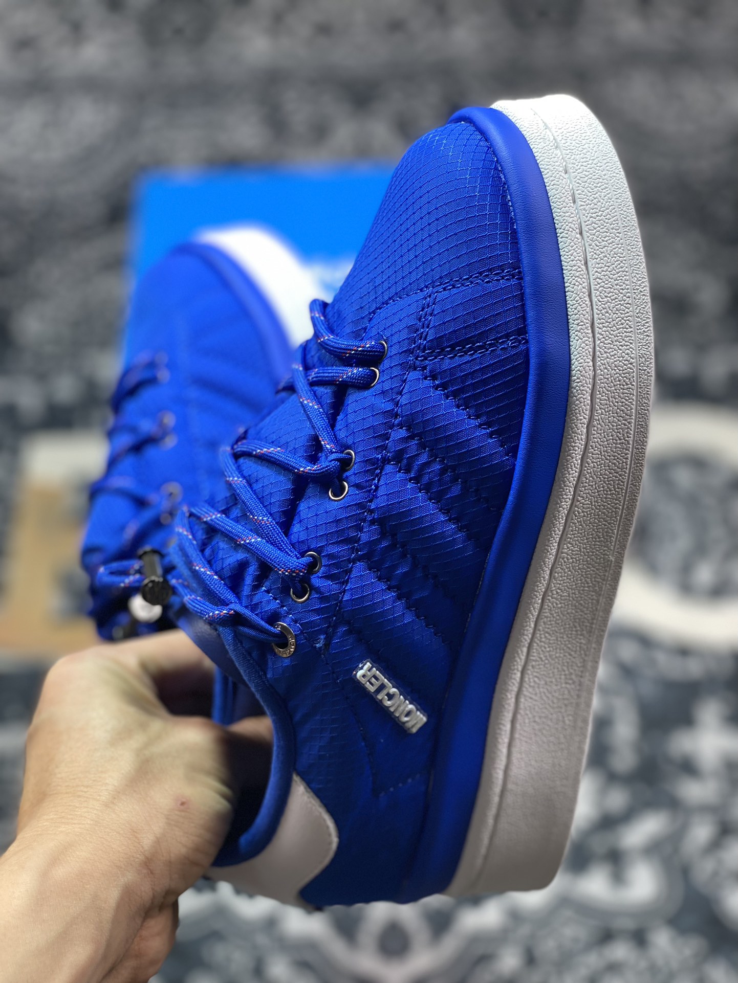 300  Moncler x Adidas Campus Low"Blue White"学院改良系列低帮板鞋“联名牛津布宝蓝白”IG7864