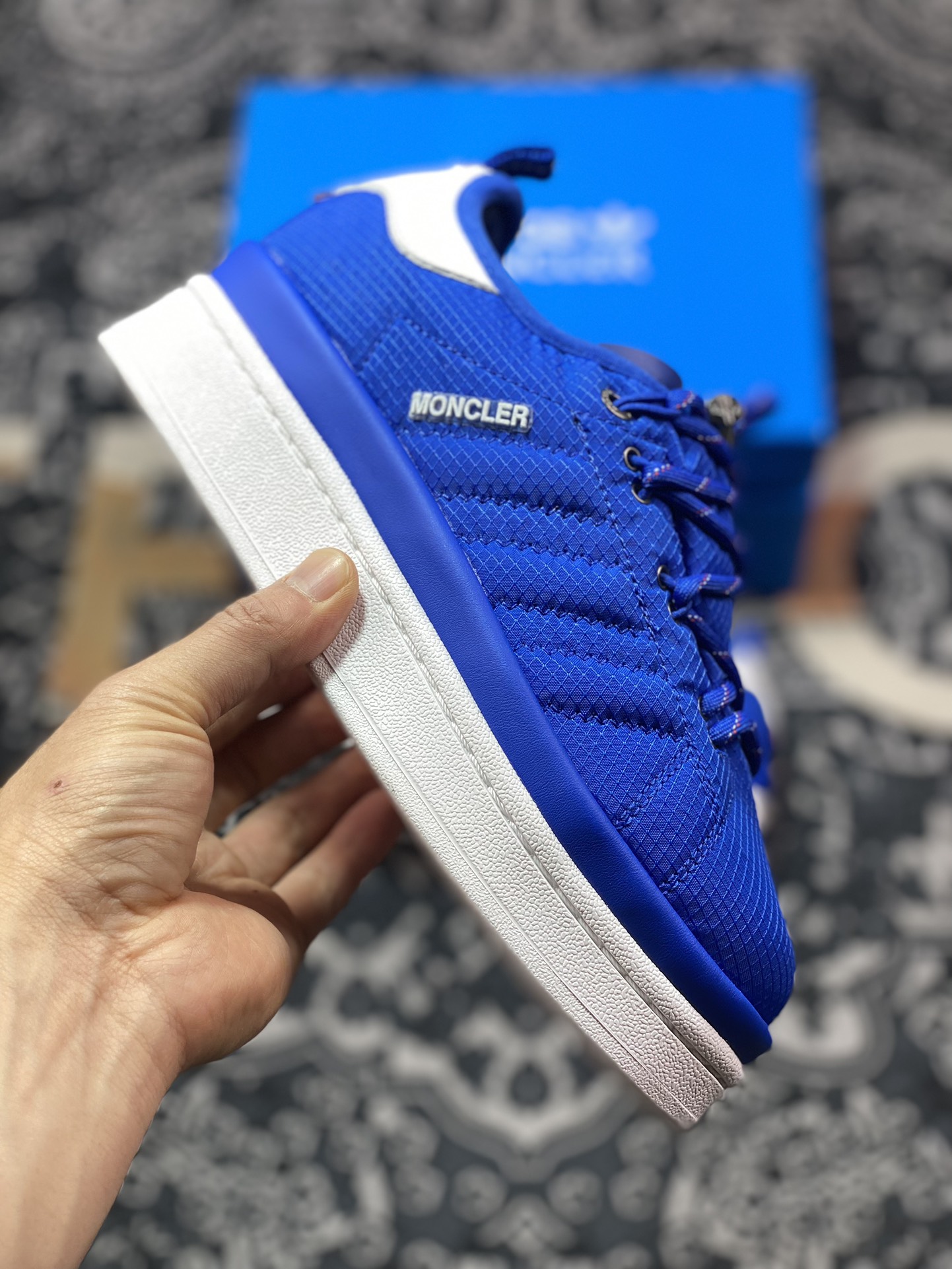 300  Moncler x Adidas Campus Low"Blue White"学院改良系列低帮板鞋“联名牛津布宝蓝白”IG7864