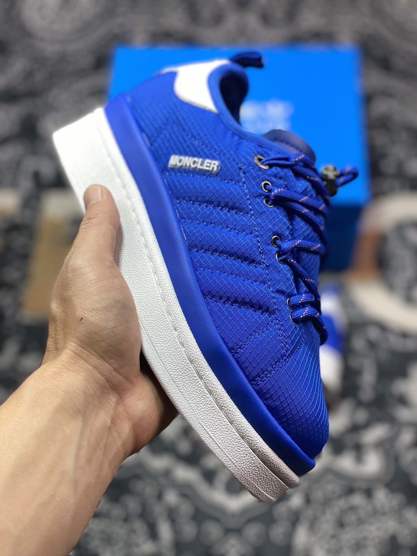 300  Moncler x Adidas Campus Low”Blue White”学院改良系列低帮板鞋“联名牛津布宝蓝白”IG7864