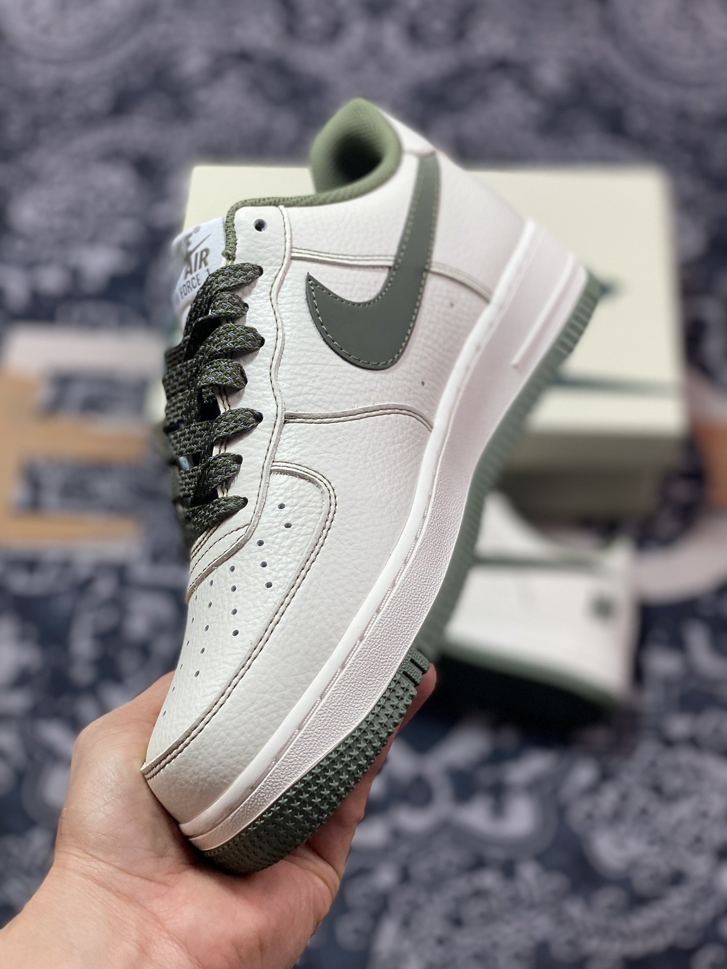 240 原装级别 Air Force 1 '07 Low 五道杠深绿反光  UN2395-521