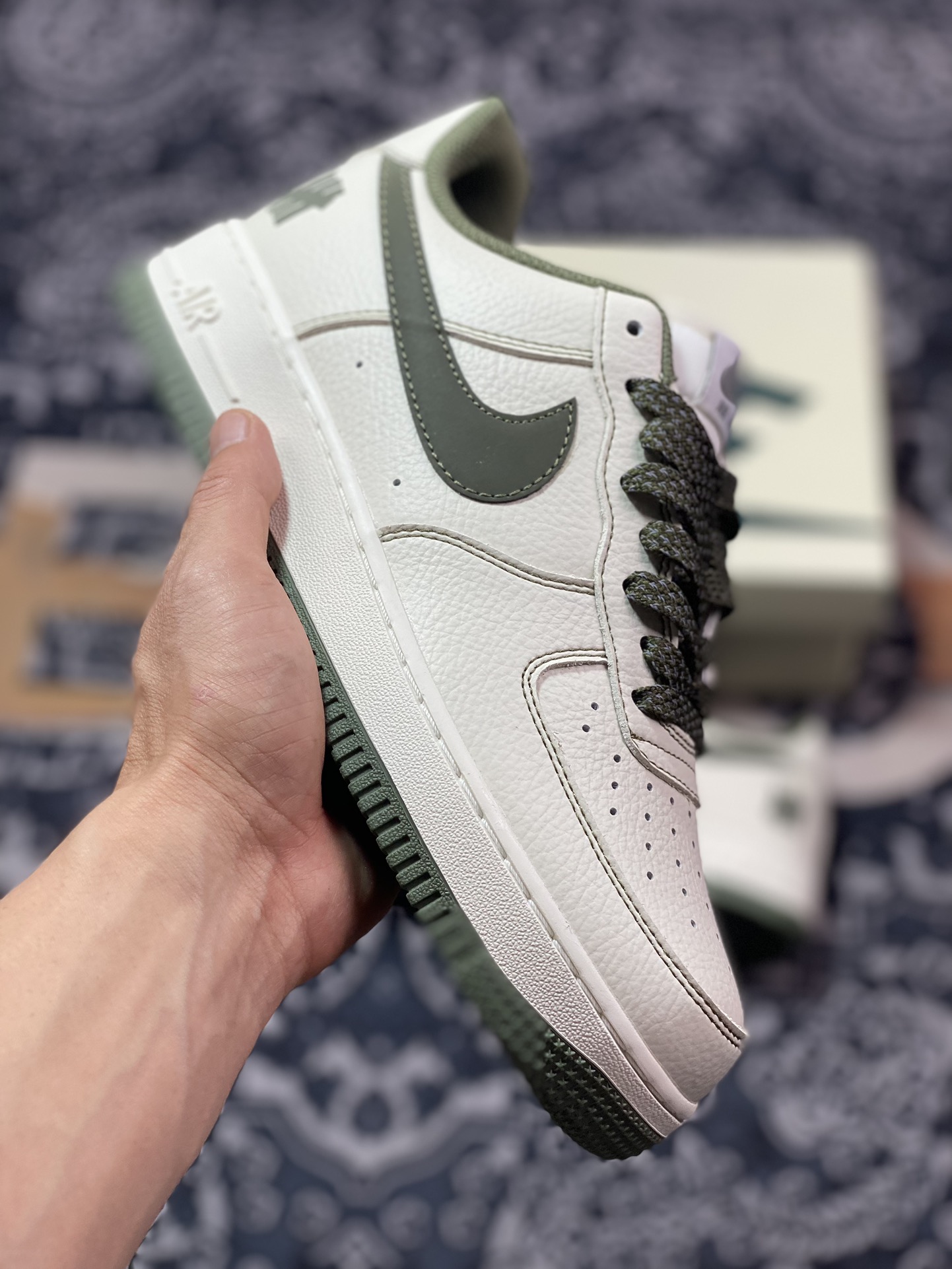 240 原装级别 Air Force 1 ’07 Low 五道杠深绿反光  UN2395-521