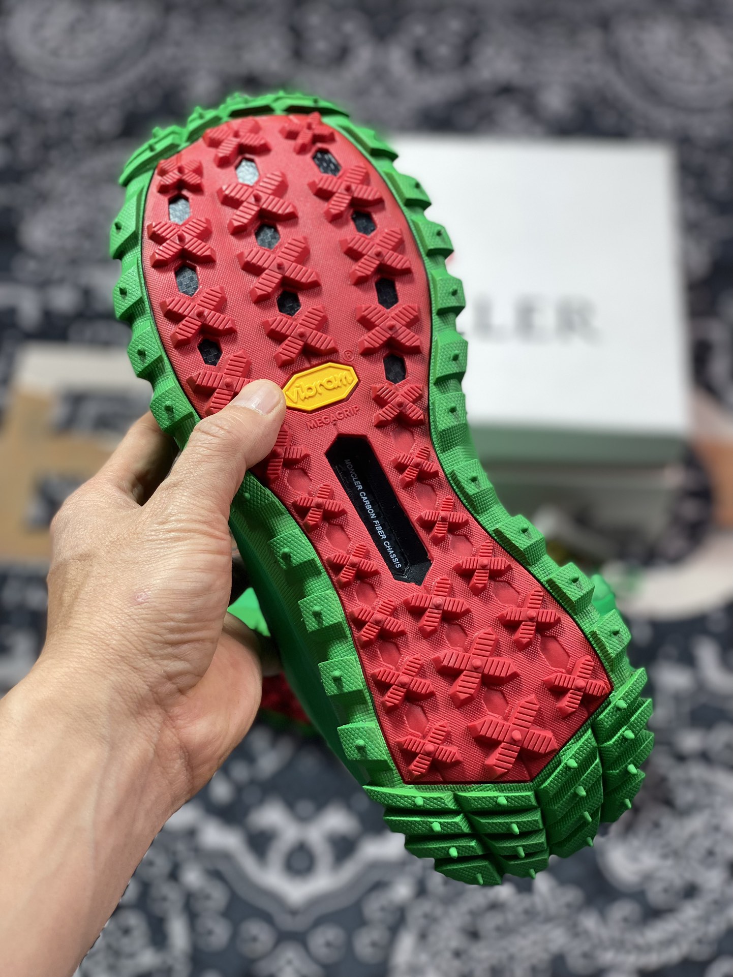 470 END. x Moncler Trailgrip 1952 Gore-Tex 越野运动鞋“能量绿”H20924M00010M2202833