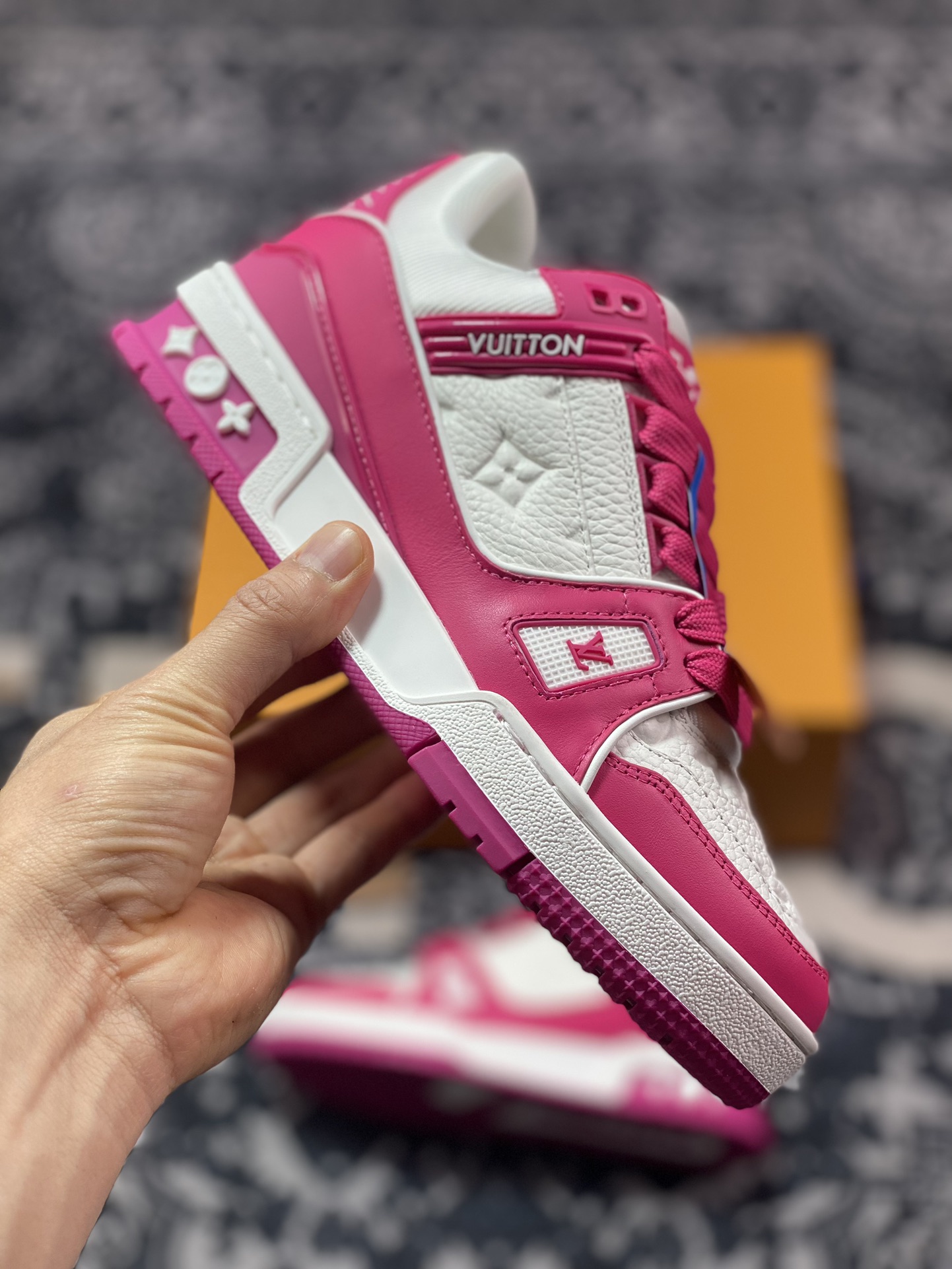 D8700  路易威登Louis Vuitton Trainer Sneaker Low休闲运动文化百搭篮球板鞋