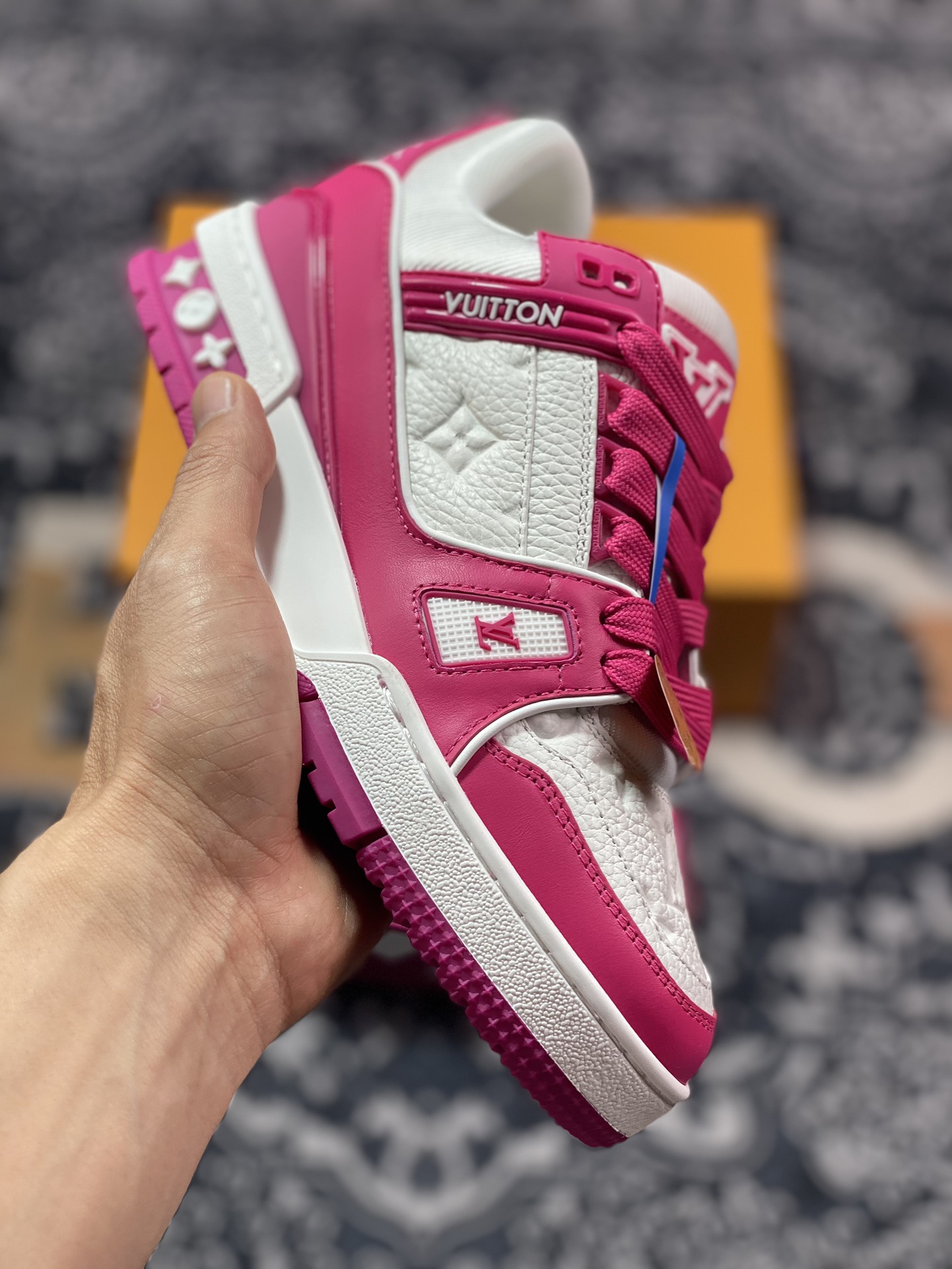 D8700  路易威登Louis Vuitton Trainer Sneaker Low休闲运动文化百搭篮球板鞋