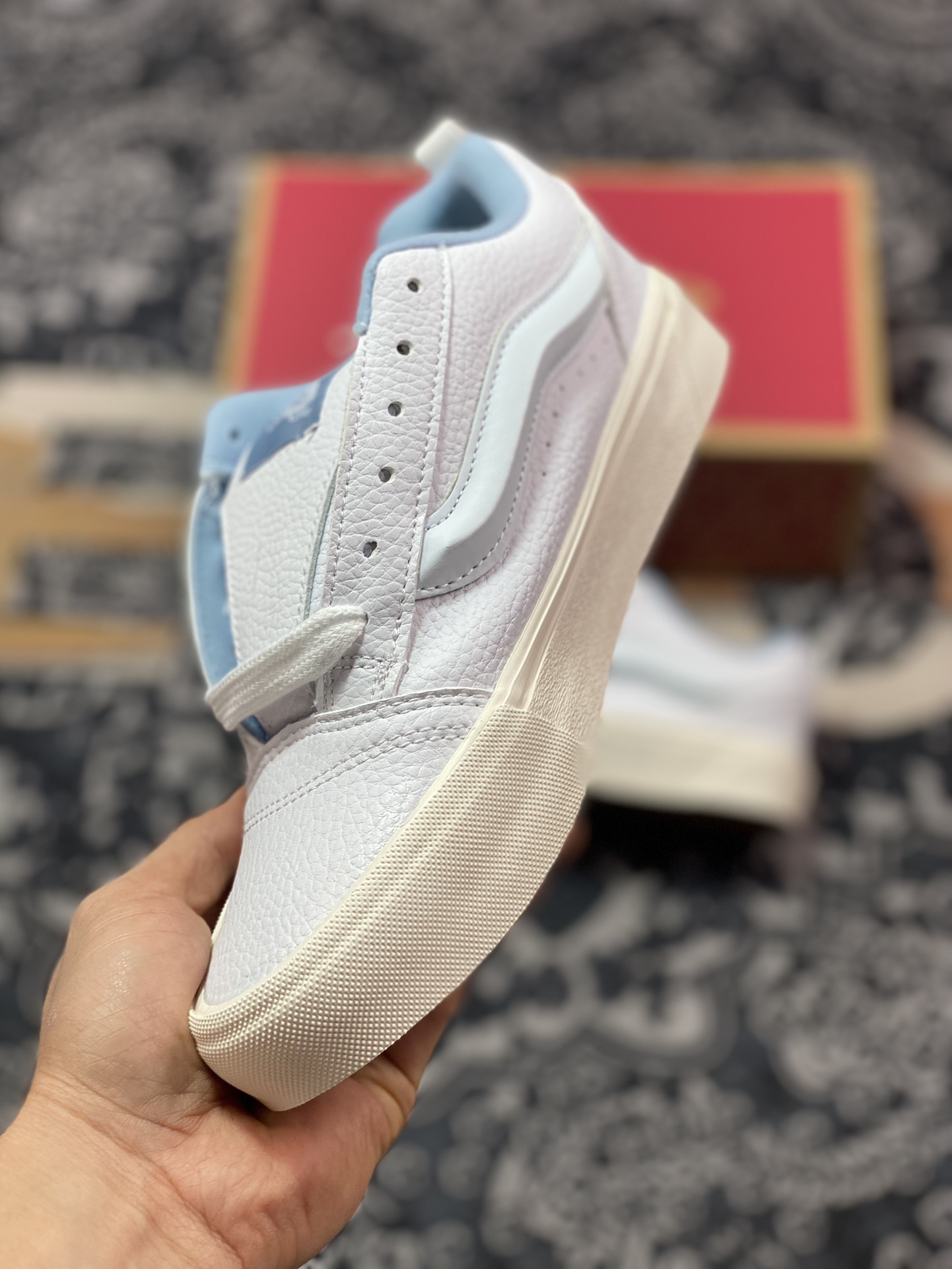 150   Vans Classics Knu Skool 范斯官方 白蓝  VN0009QCDSB