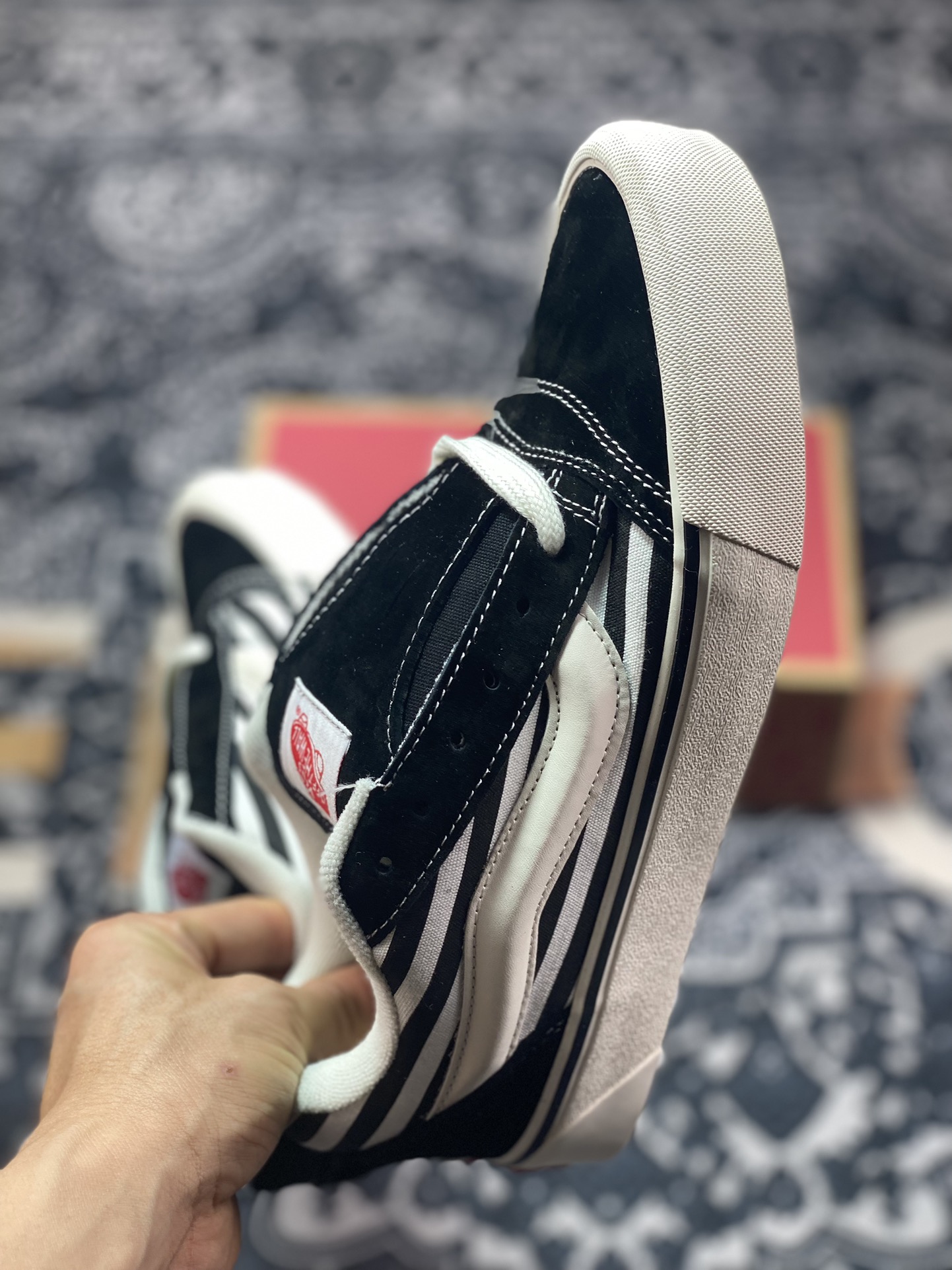 Vans Classics Knu Skool Black and White Zebra Stripe