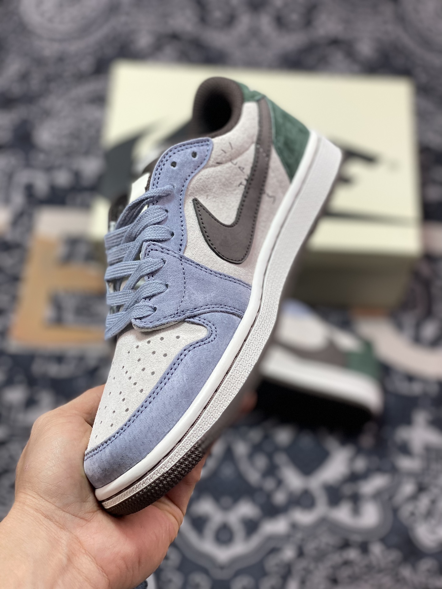 300 Travis Scott x Nike Air Jordan 1 Low OG SP"Cactus Jack"AJ1乔丹一代篮球鞋“TS联名浅灰紫绿暗灰反钩”DM7866-820